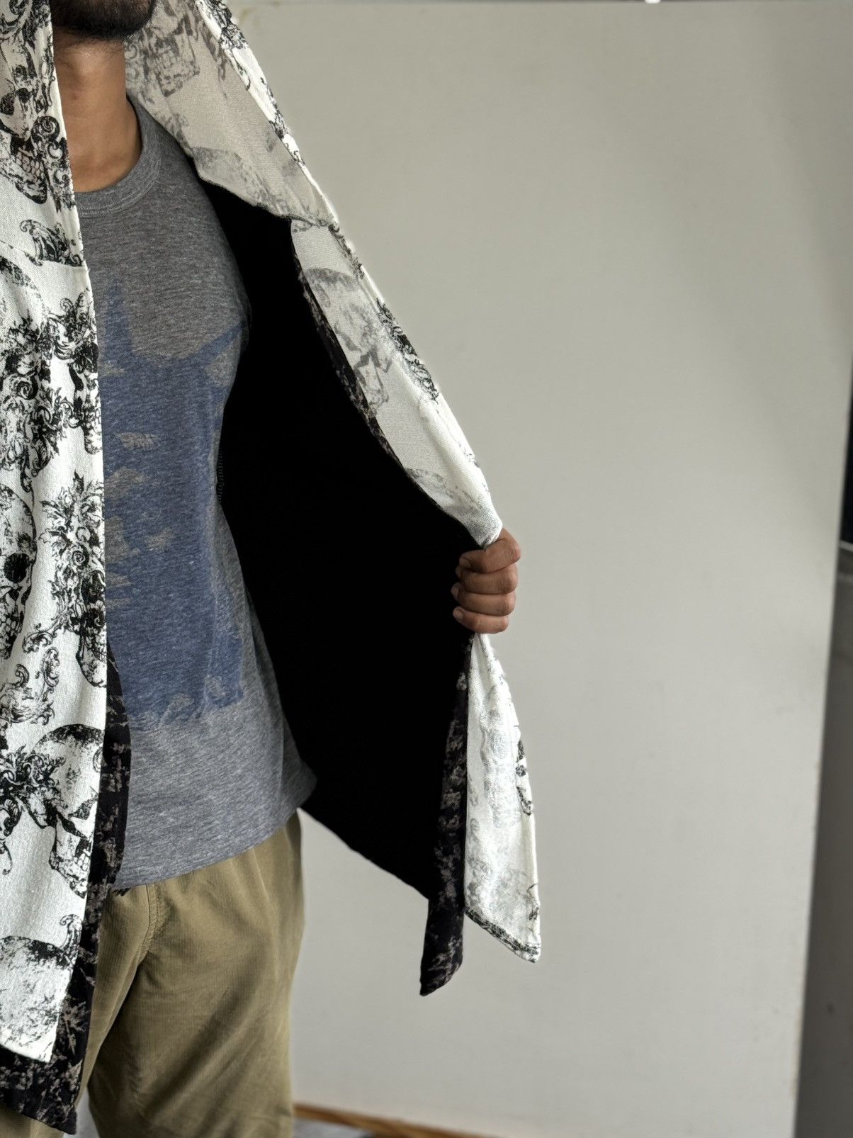 14th Addiction Bernings Sho Skull Hood Wrap Robe Jacket Jpn A/Garde Gothic Size US S / EU 44-46 / 1 - 3 Thumbnail