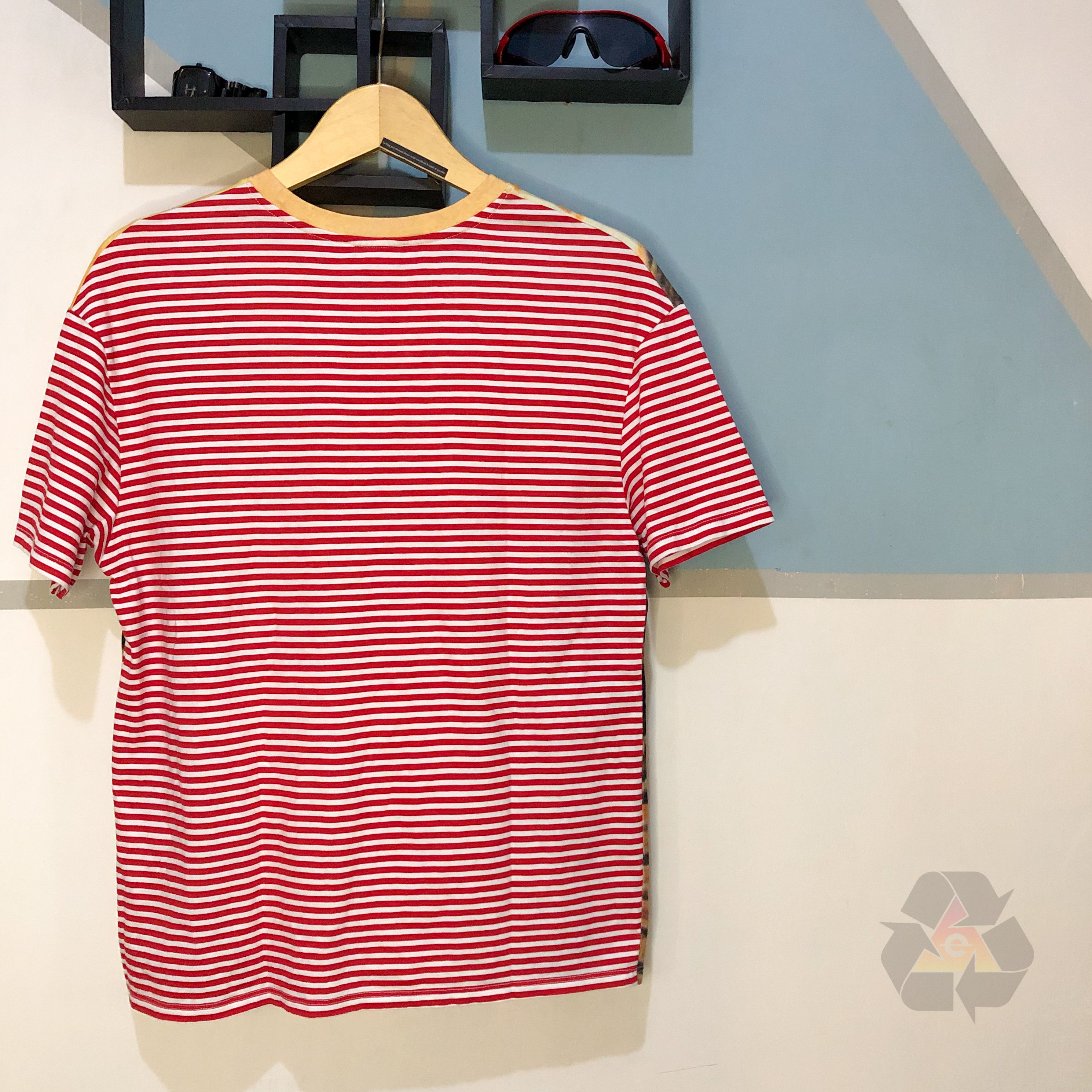 Zara Zara x E.T Y2K T-Shirt – Vintage Movie Graphic Collab Size US S / EU 44-46 / 1 - 9 Thumbnail