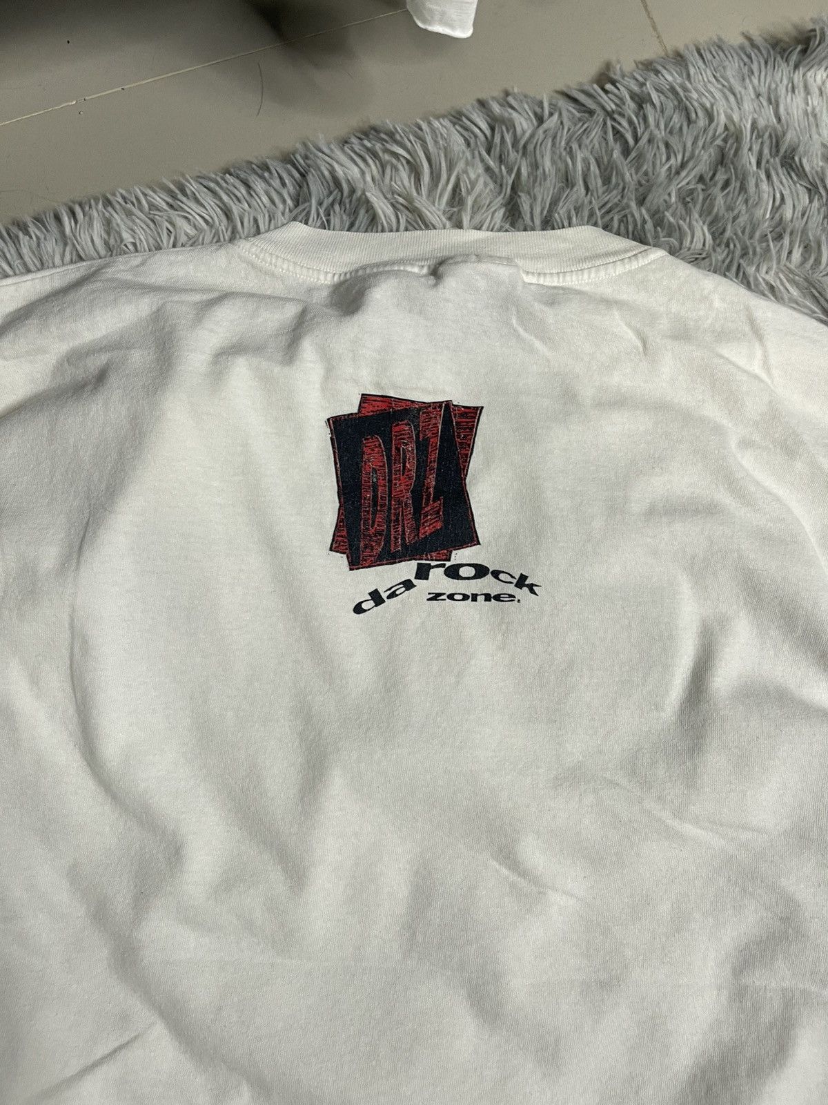Vintage RARE 90s Da Rock Zone Shoot Streetwear Graphic Tee Size US XL / EU 56 / 4 - 10 Thumbnail