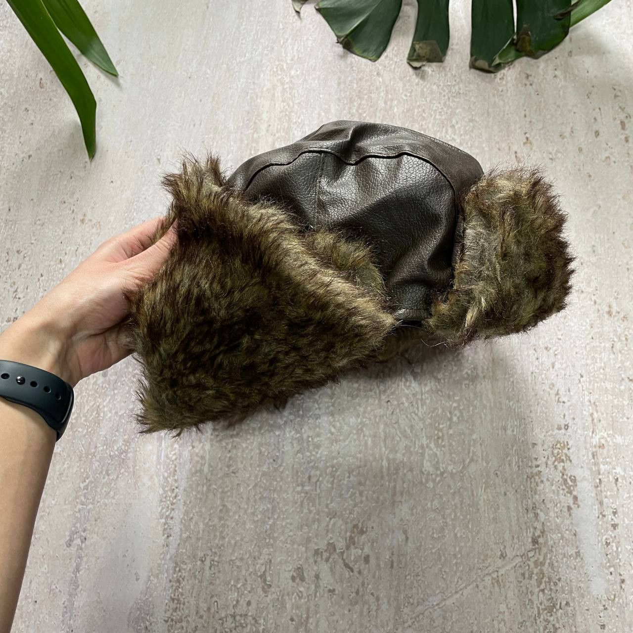 Vintage VINTAGE 90S USHANKA LEATHER BEANIE MOHAIR RARE HYPE Size ONE SIZE - 9 Thumbnail