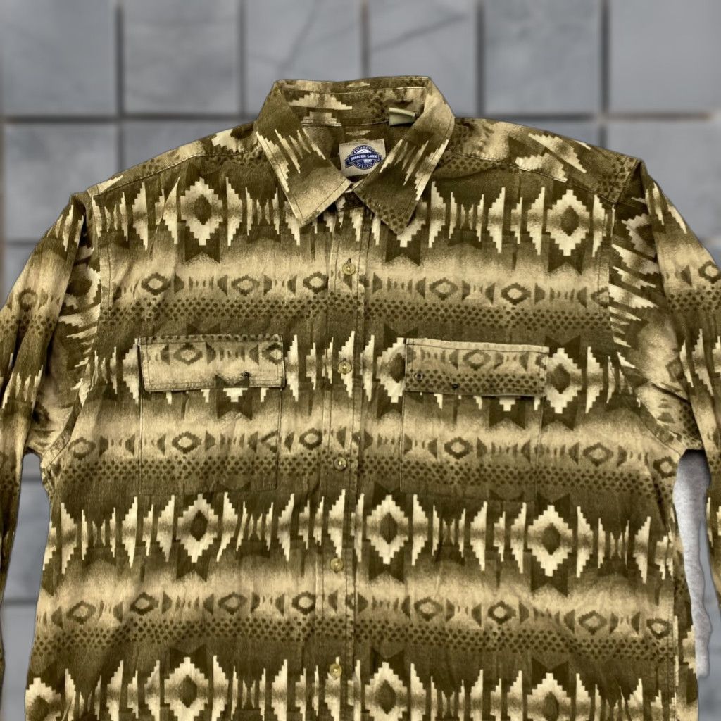 Vintage VINTAGE Shaver Lake Button-Up Shirt Mens L Brown Corduroy Western Aztec Pockets Size US L / EU 52-54 / 3 - 1 Thumbnail