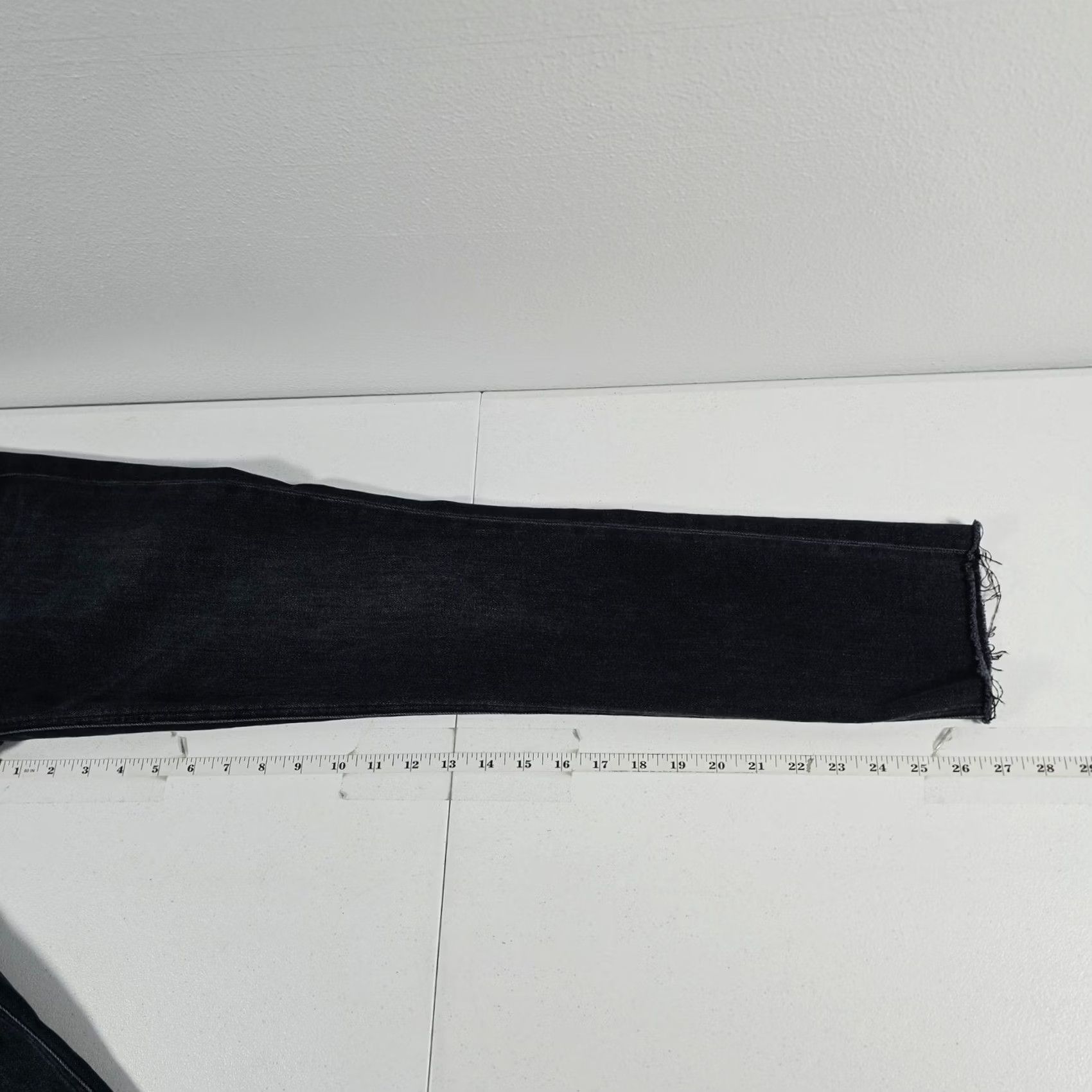 Frank & Eileen Frank & Eileen Derry Jeans Black Slim Straight High Rise Size 25 Raw Hem Size 42" / US 20 - 5 Thumbnail