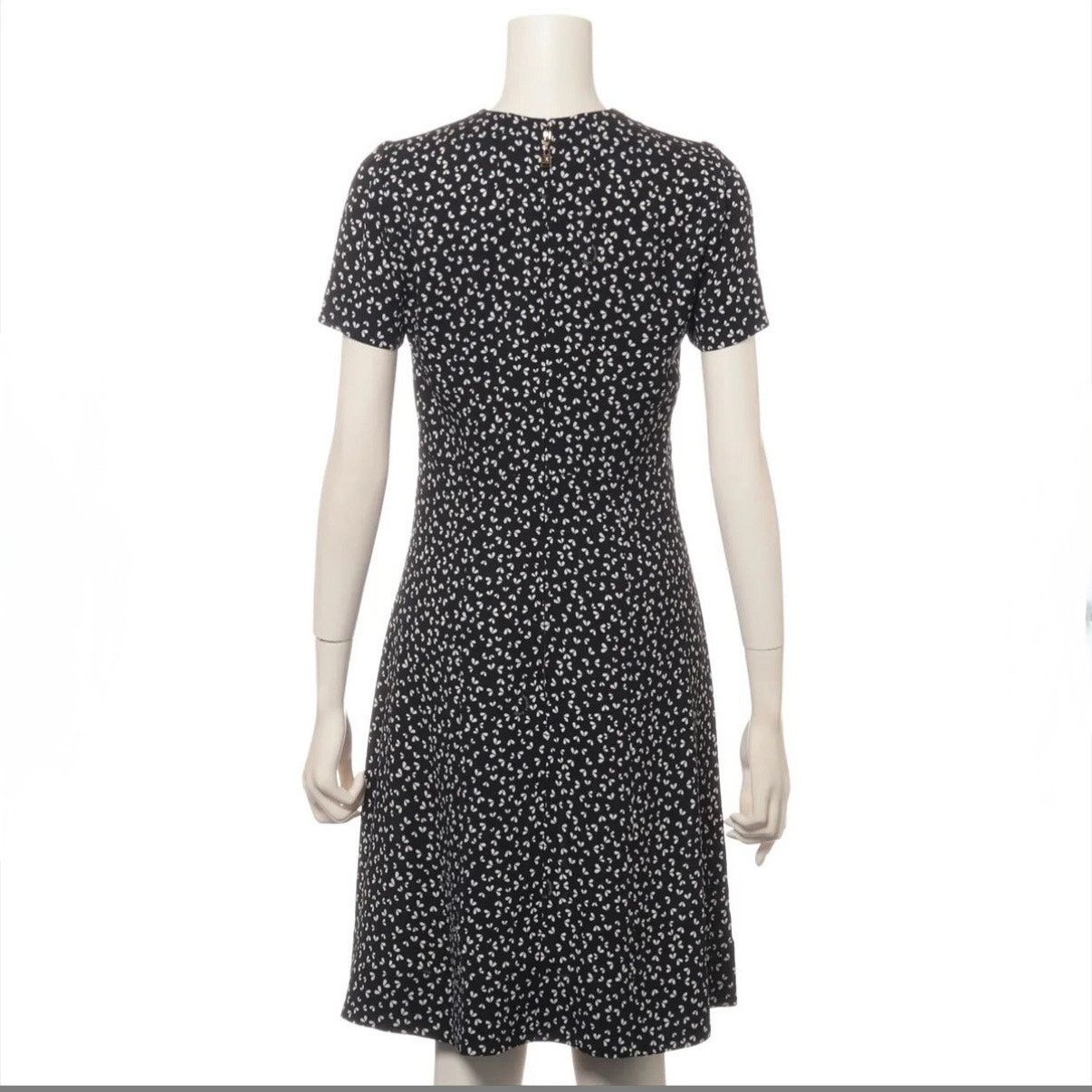 Louis Vuitton Louis Vuitton Black & White Floral Silk Dress Sz 36 Size XS / US 0-2 / IT 36-38 - 2 Thumbnail