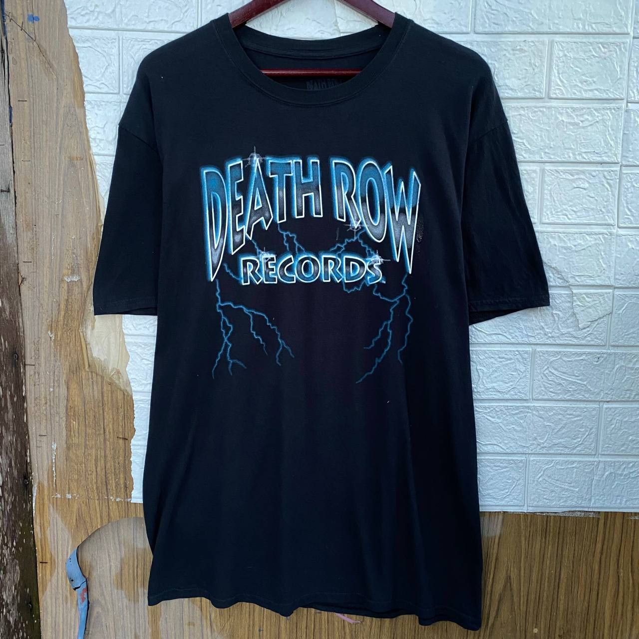 Death Row Records × Rap Tees Death Row Records Thunder Tee Size US XL / EU 56 / 4 - 1 Thumbnail