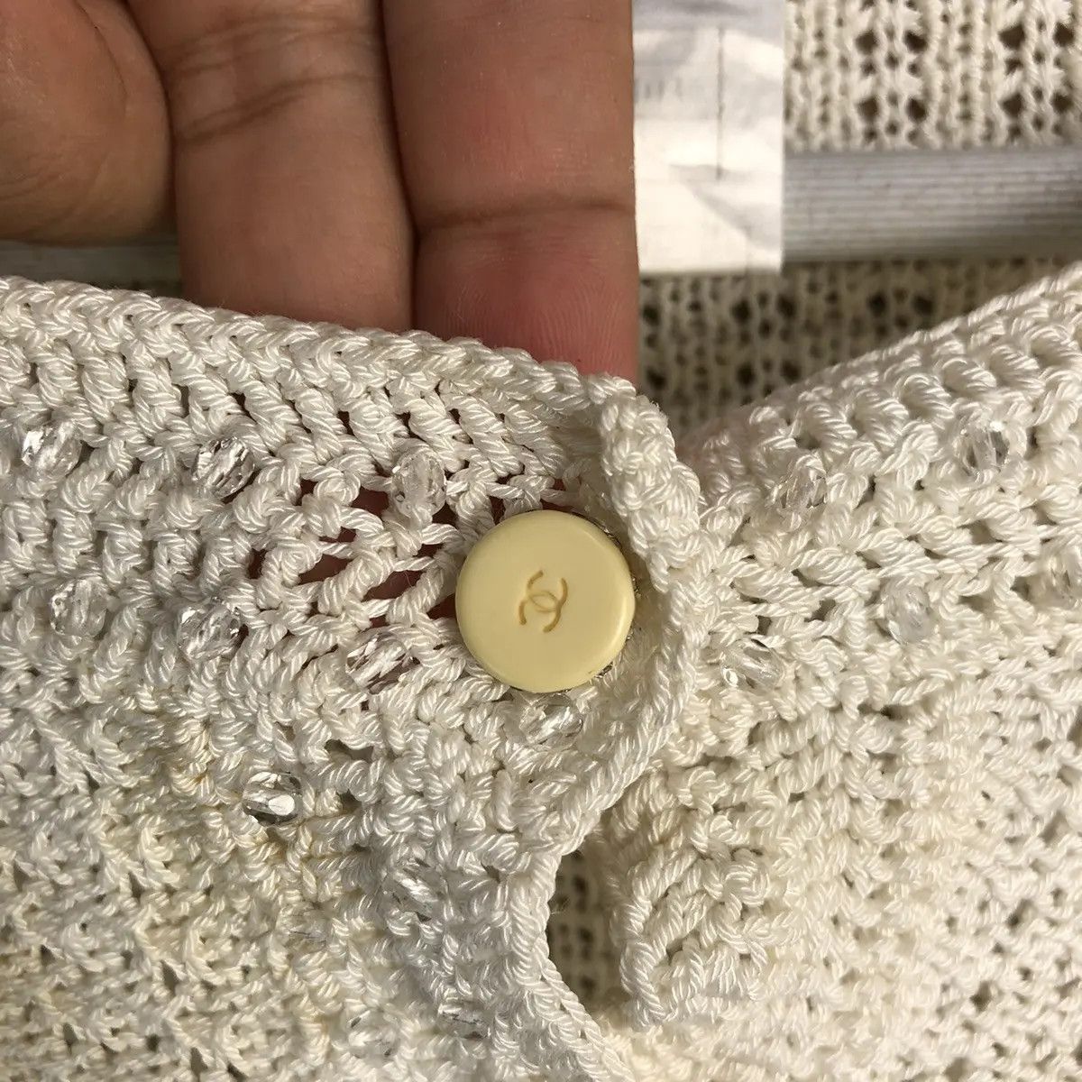 Chanel DL Chanel vintage crochet White Knitwear #A1717 Size XS / US 0-2 / IT 36-38 - 9 Thumbnail