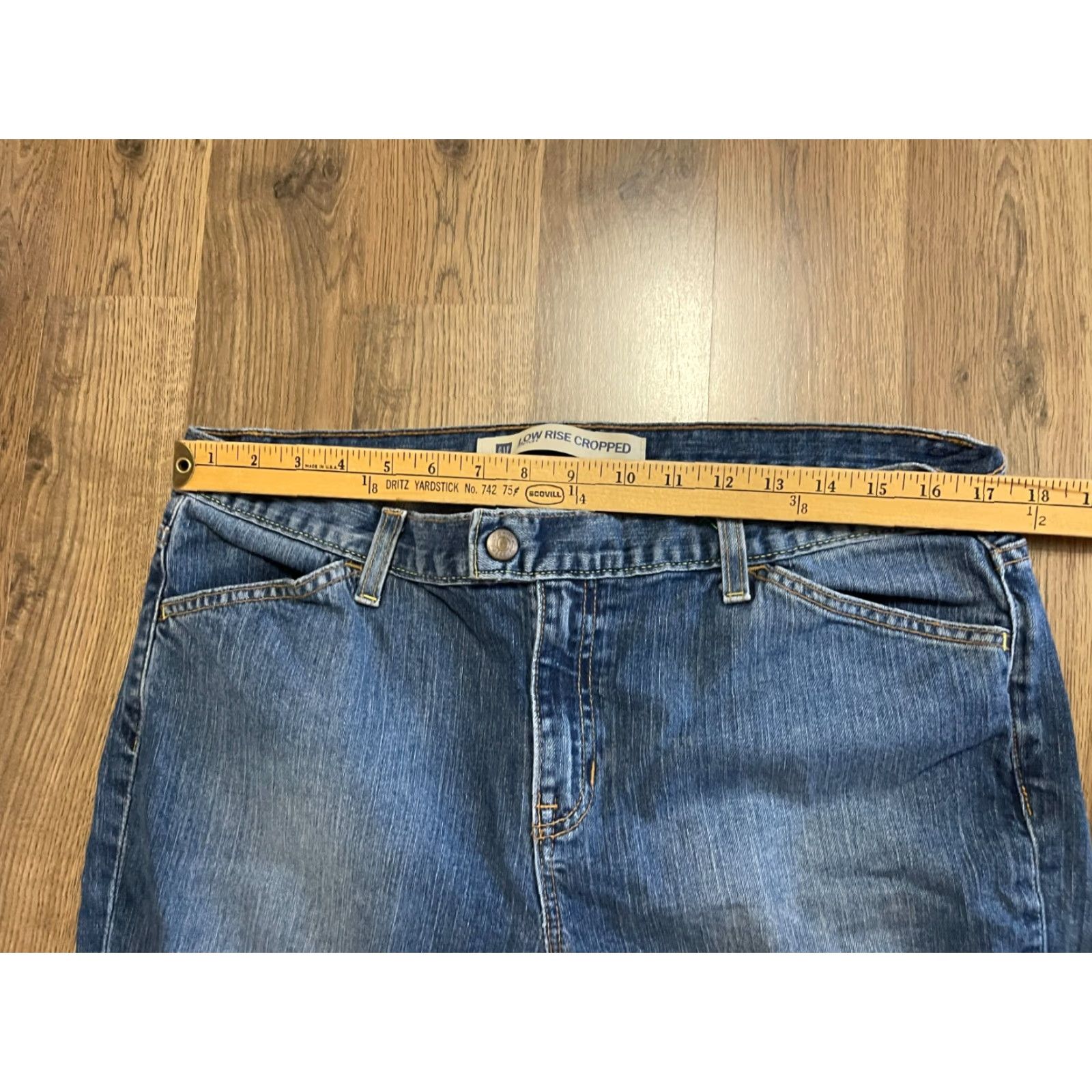 Gap Gap Jeans Womens Size 16 Blue Denim Low Rise Cropped Pockets Size 38" / US 16 / IT 52 - 6 Thumbnail