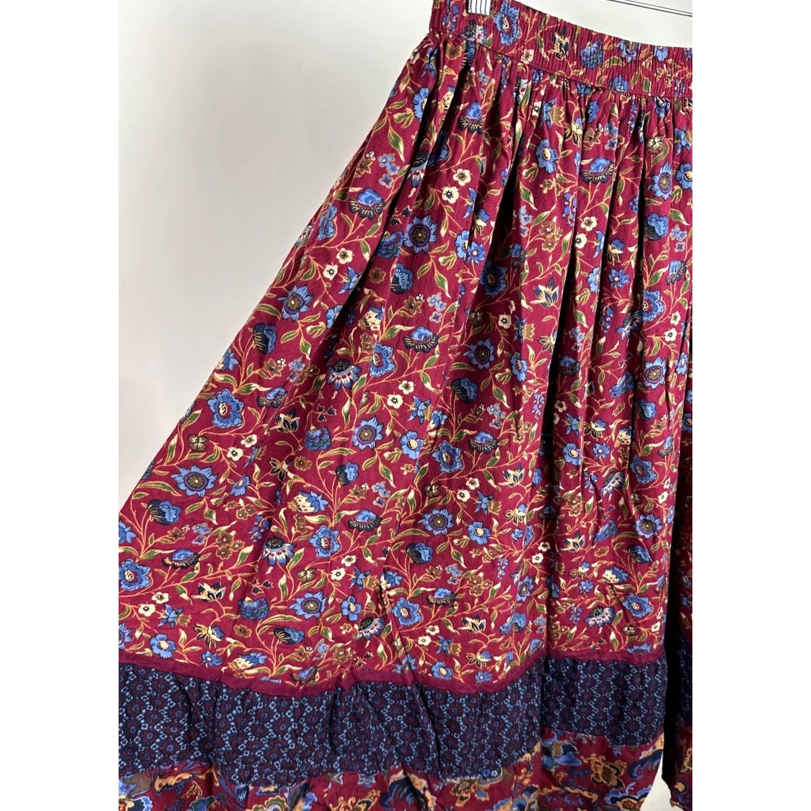 Vintage VINTAGE Sun River Skirt Womens M Maxi Red Floral 90s Bohemian Western Elastic Waist Long Size 32" / US 10 / IT 46 - 3 Thumbnail