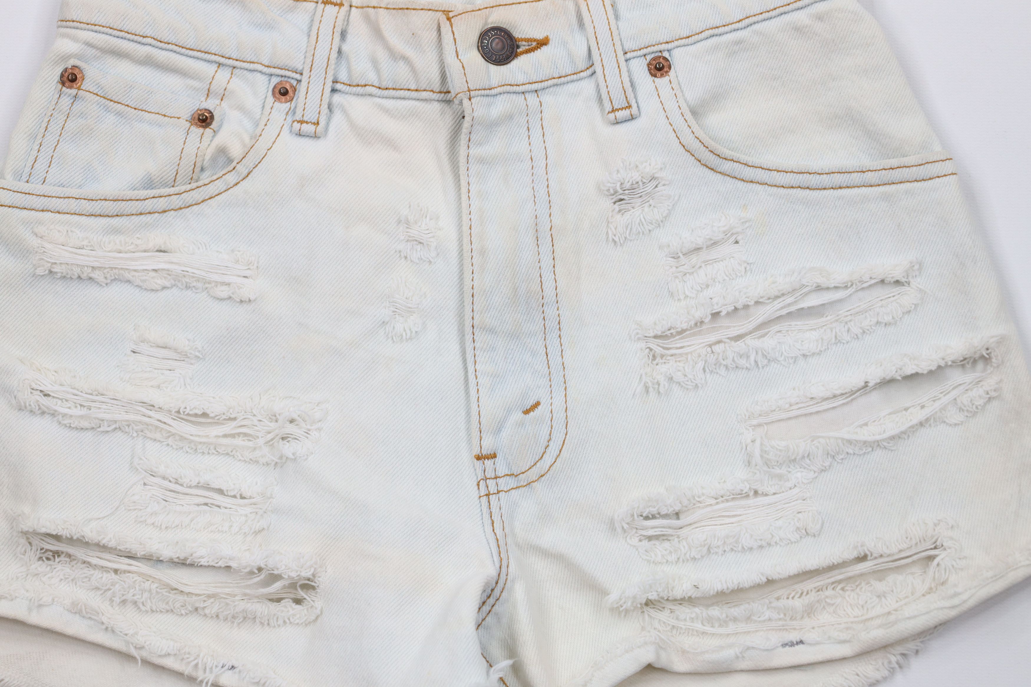Levi's × Vintage Vintage 90s Levis 550 Cut Off Denim Jean Shorts Jorts USA Size 27" / US 4 / IT 40 - 3 Thumbnail