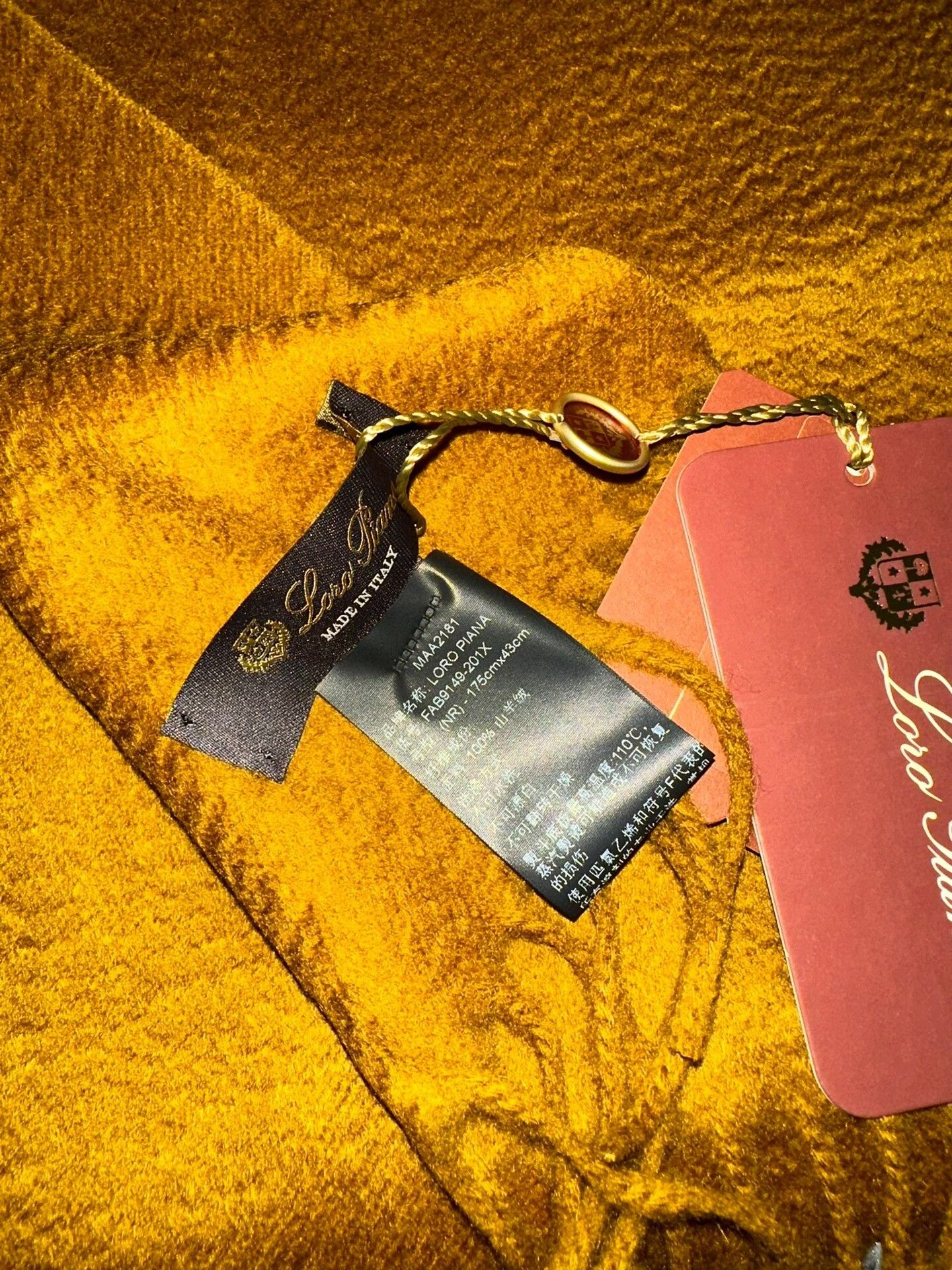 Loro Piana Loro Piana Scarf Size ONE SIZE - 3 Thumbnail