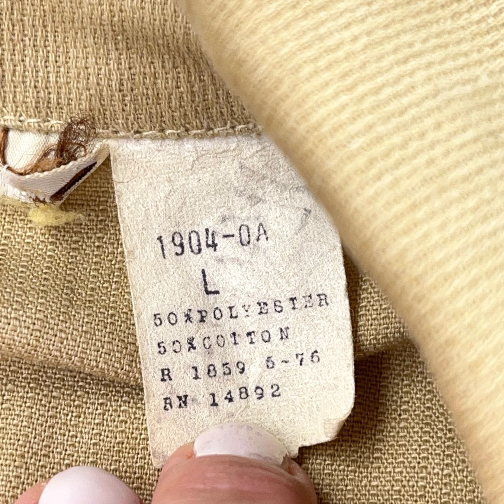 Vintage VINTAGE Sedgefield Shirt Men Large Tan Brown Pearl Snap Western 79s 80s USA Shirt Mens Large Tan Brown Pearl Snap Western 79s 80s USA Size US L / EU 52-54 / 3 - 6 Thumbnail