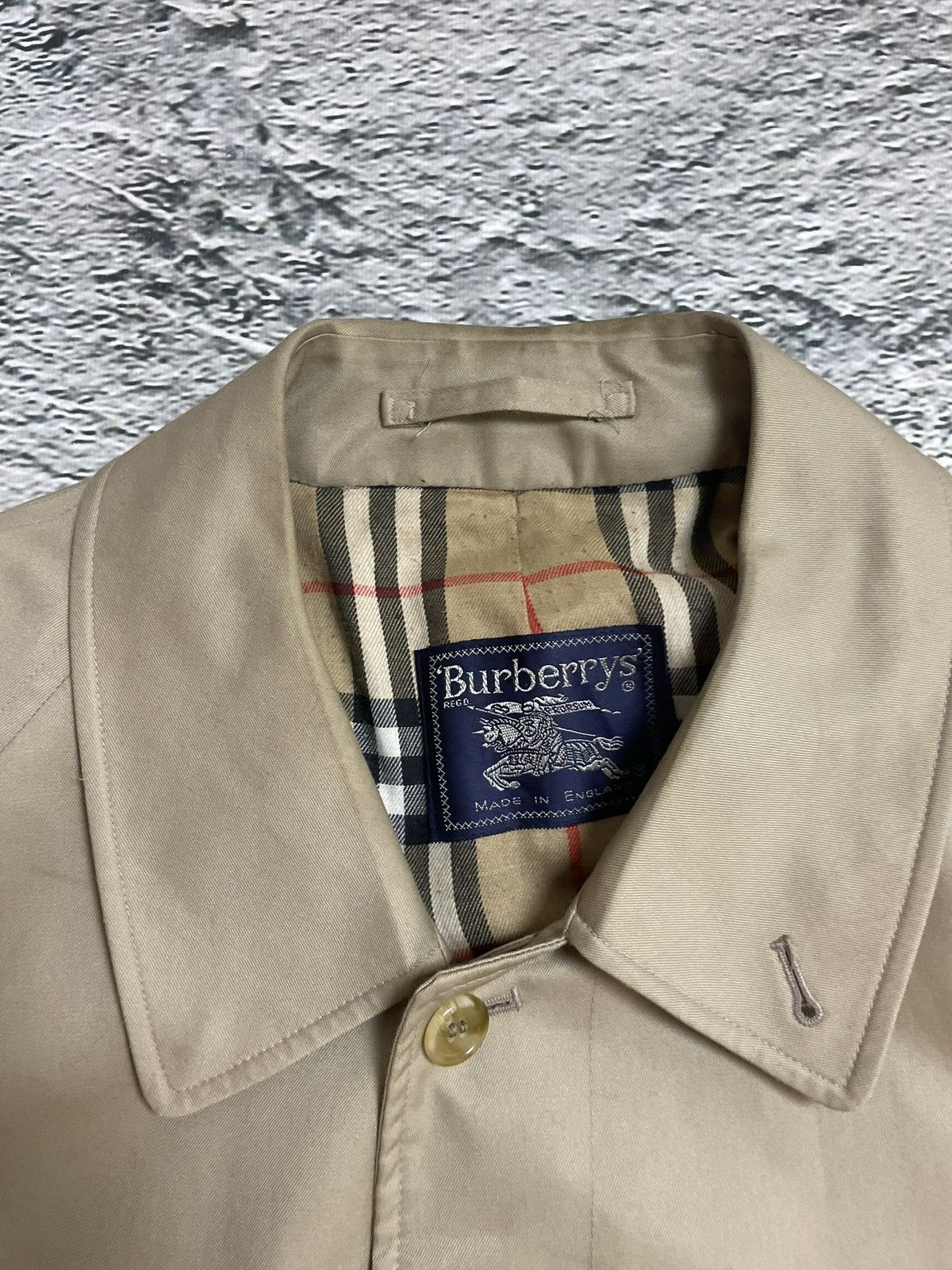 Burberry Burberrys trench coat beige wool lining vintage nova check Size US XL / EU 56 / 4 - 2 Thumbnail
