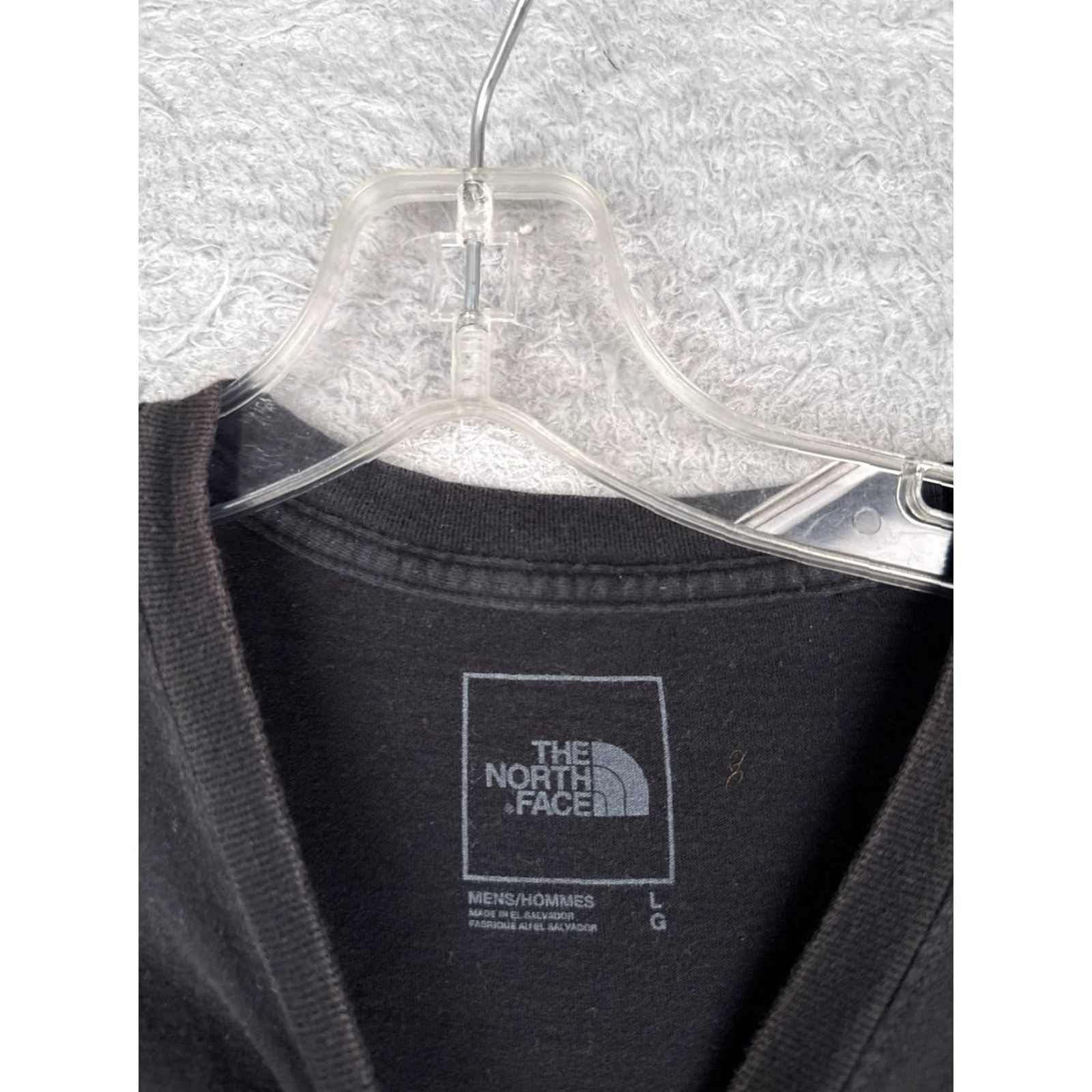 The North Face VINTAGE The North Face Shirt Men Large Black Crew Neck 100% Cotton Short Sleeve Logo American Outdoor Mens Size US L / EU 52-54 / 3 - 7 Thumbnail