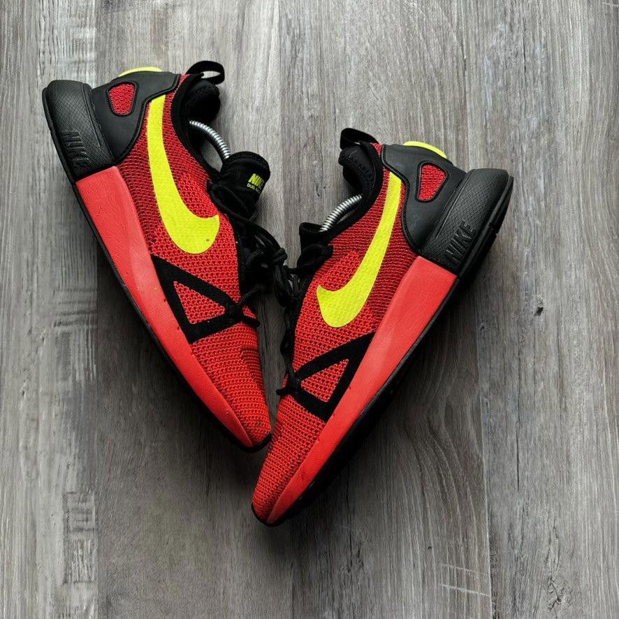 Nike NIKE • Duel Racer "2017 Bright Crimson" (11M) Size US 11 / EU 44 - 9 Thumbnail