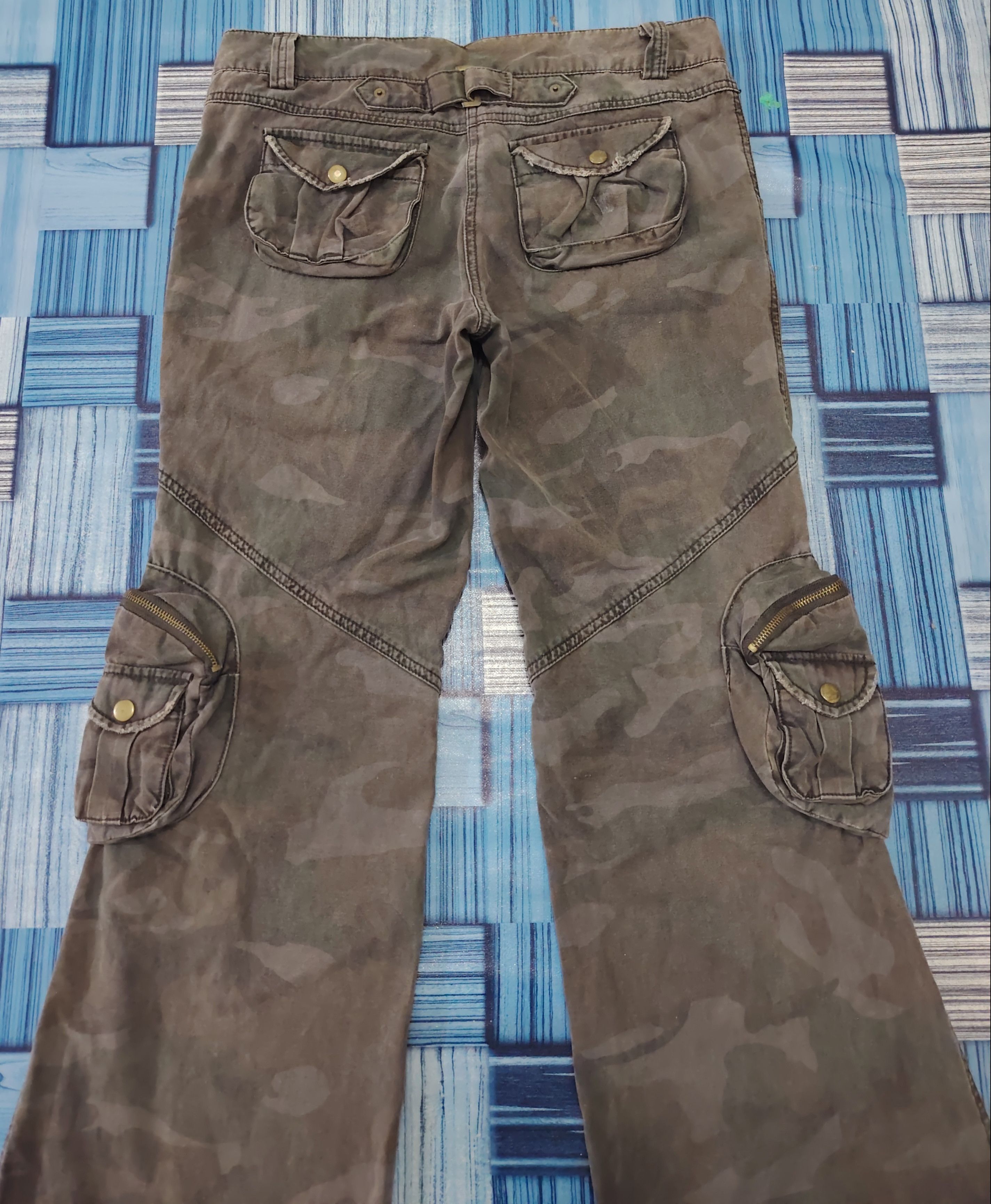 Vintage Vtg Camou Cargo Flared & Army Pocket chest rig tactical Size US 33 - 13 Thumbnail