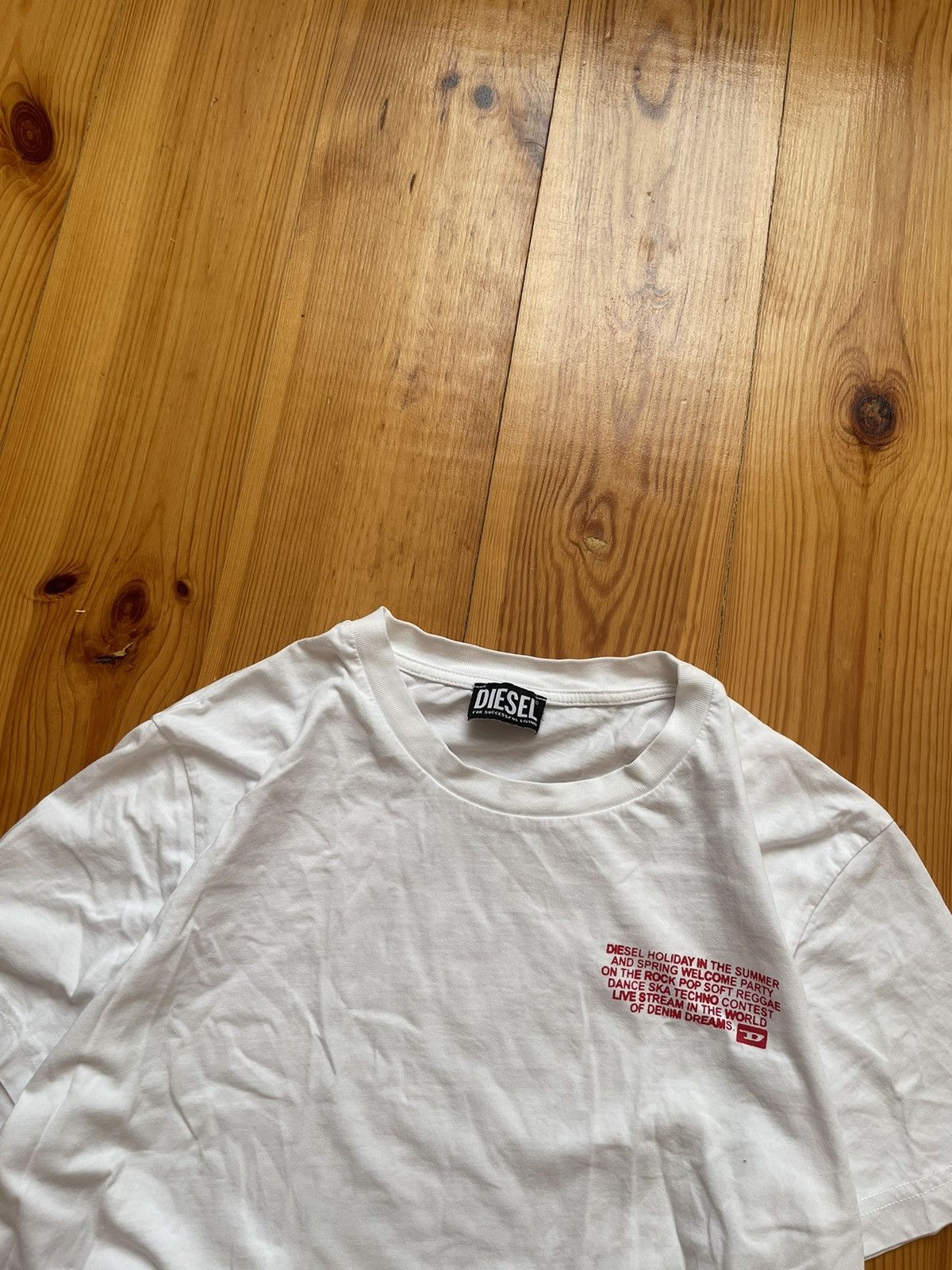 Diesel × Vintage Diesel “Denim Dreams” Logo White T-shirt Back print tee Size US M / EU 48-50 / 2 - 4 Thumbnail
