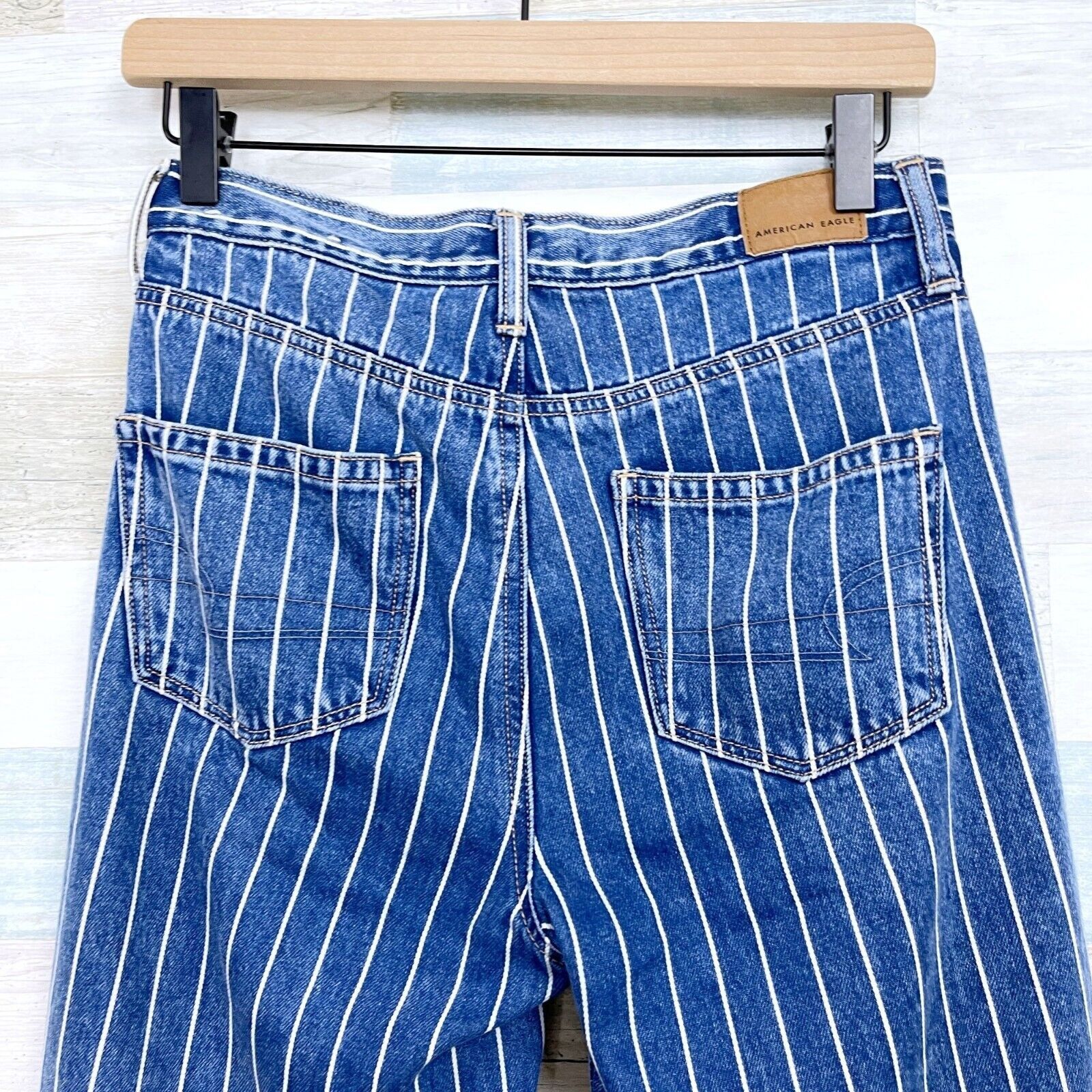 American Eagle Outfitters American Eagle Striped Mom Jeans Blue White 11" High Rise 0 Size 25" / US 0 / IT 36 - 5 Thumbnail