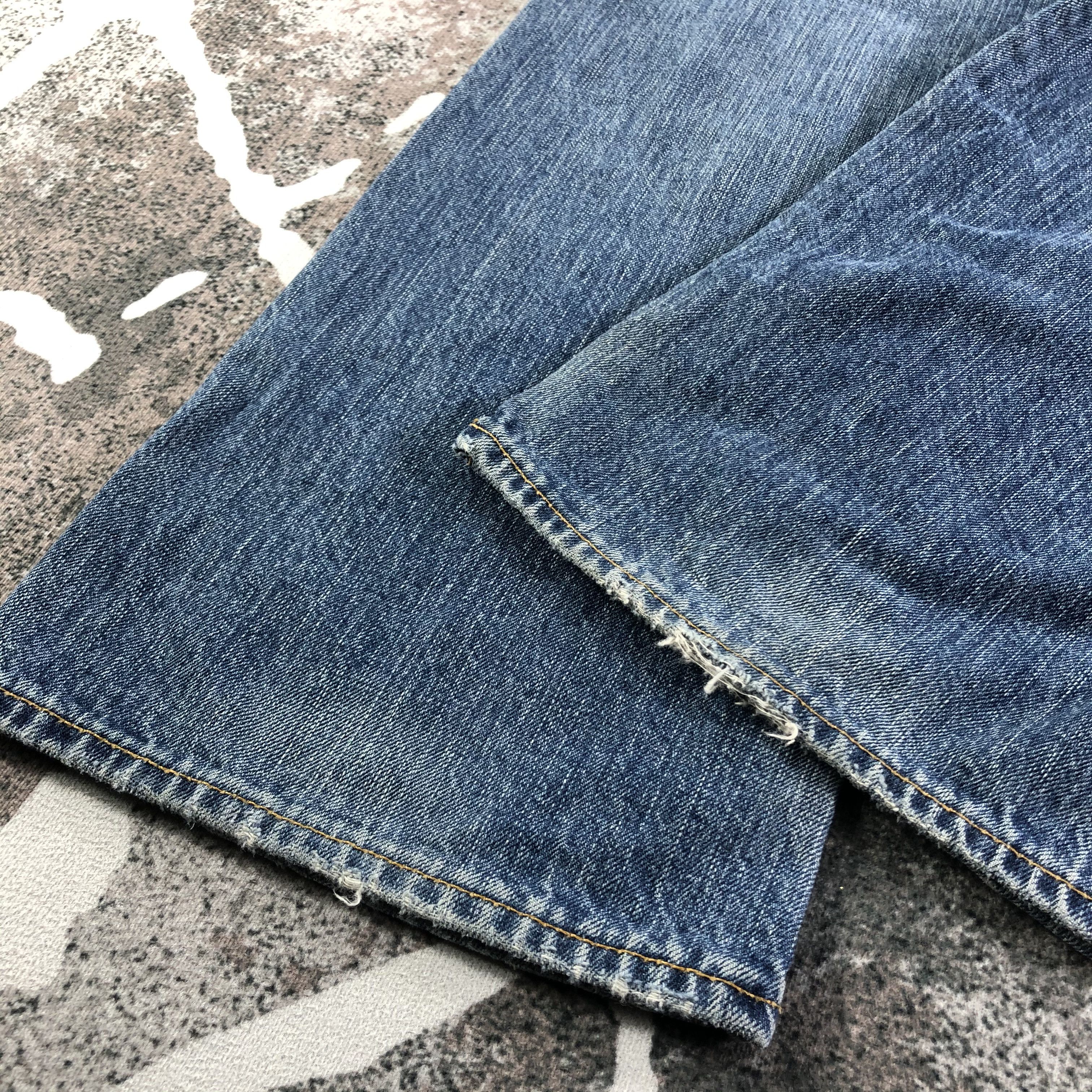 AG Adriano Goldschmied Adriano Goldschmied Jeans Ripped Denim KJ2214 Size US 34 / EU 50 - 6 Thumbnail