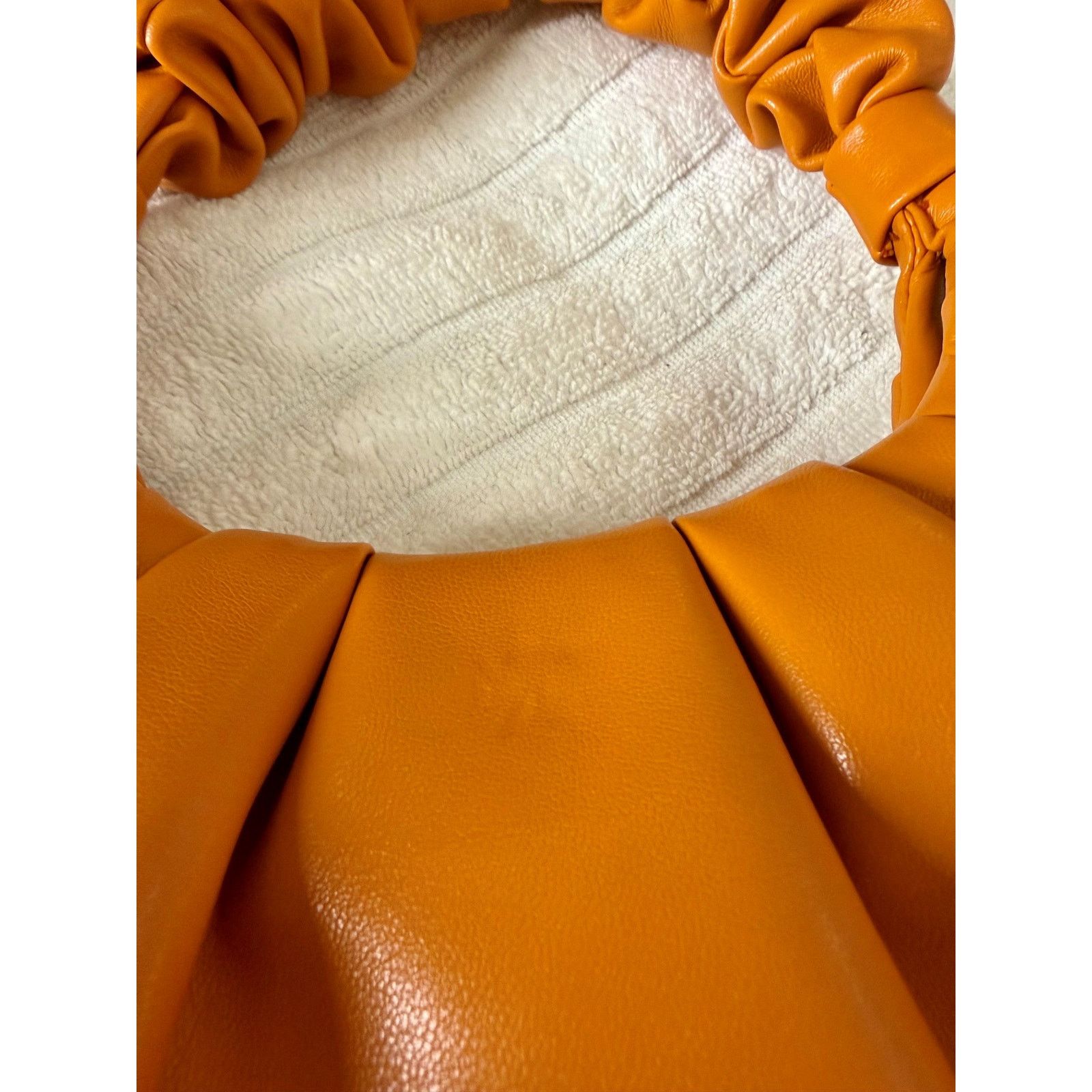 JW PEI JW PEI Gabbi Ruched Orange Vegan Leather Shoulder Fall bag Size ONE SIZE - 4 Thumbnail
