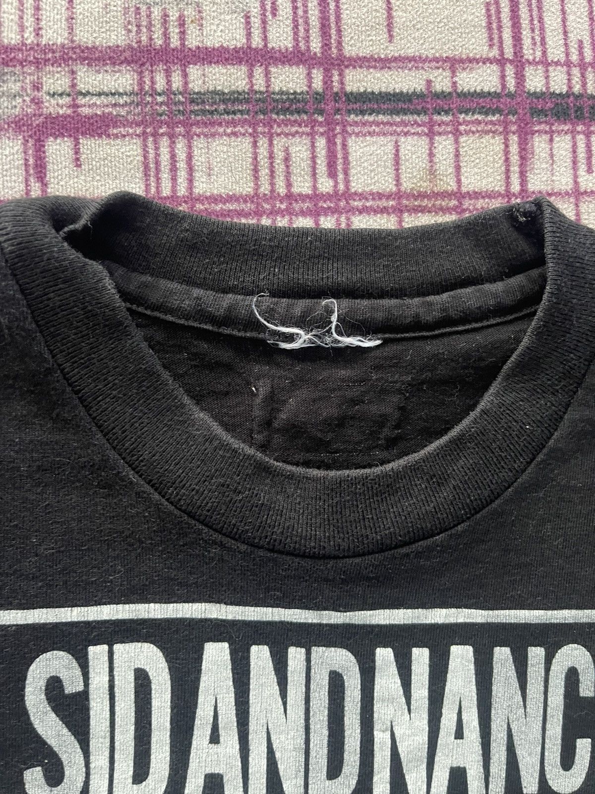 Vintage VINTAGE Y2K PUNK SEXY DYNAMITE PHOTO TEE VERY RARE Size US S / EU 44-46 / 1 - 4 Thumbnail