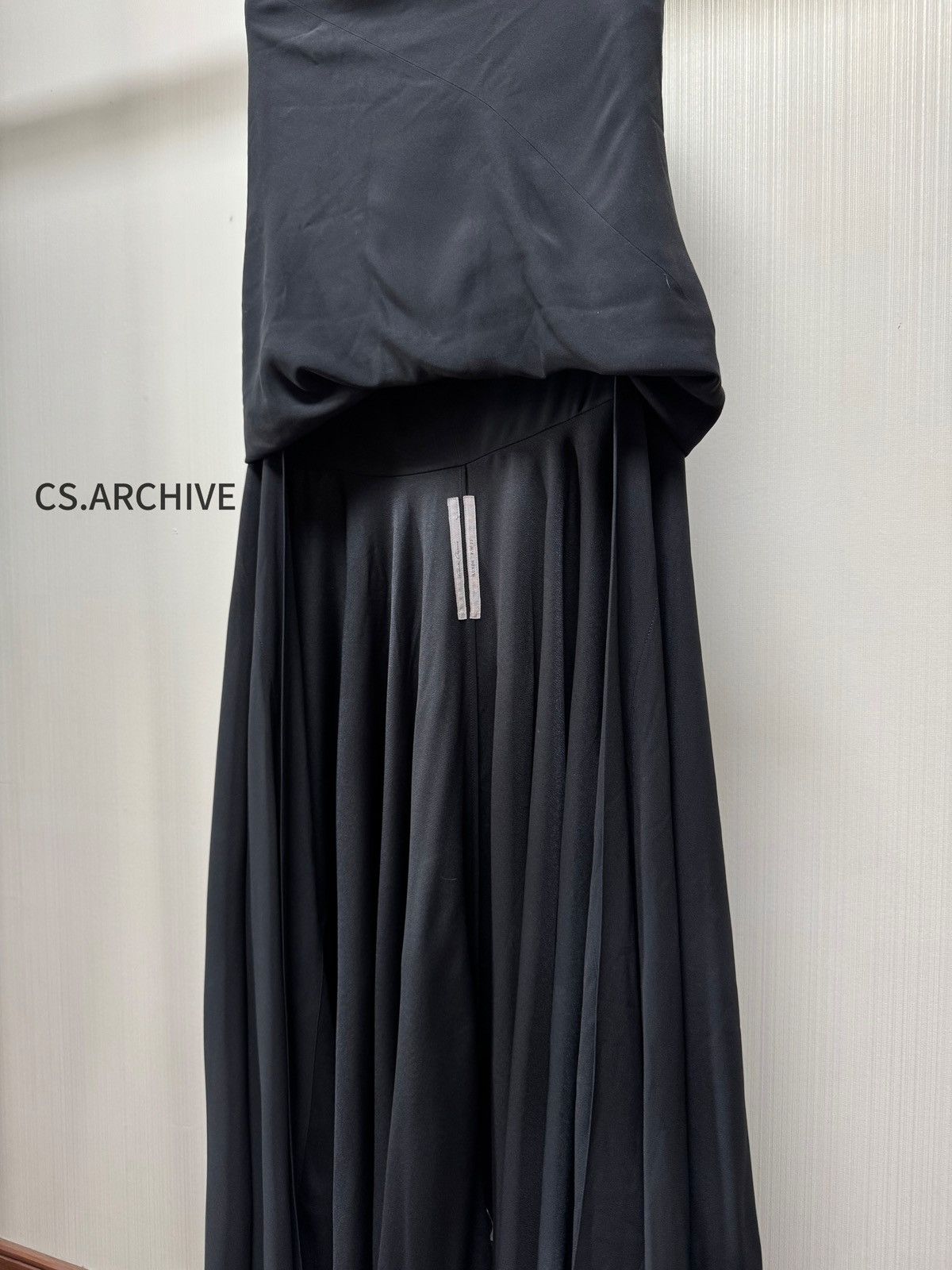 Rick Owens Rick owens 23FW COWL HALF CAPE Size US M / EU 48-50 / 2 - 2 Thumbnail