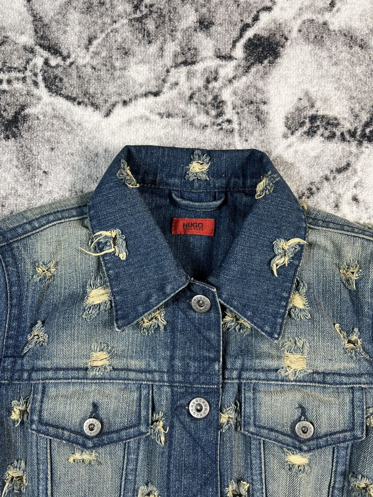 Hugo Boss Hugo Boss Distressed Denim Jacket Women S Blue Size S / US 4 / IT 40 - 7 Thumbnail
