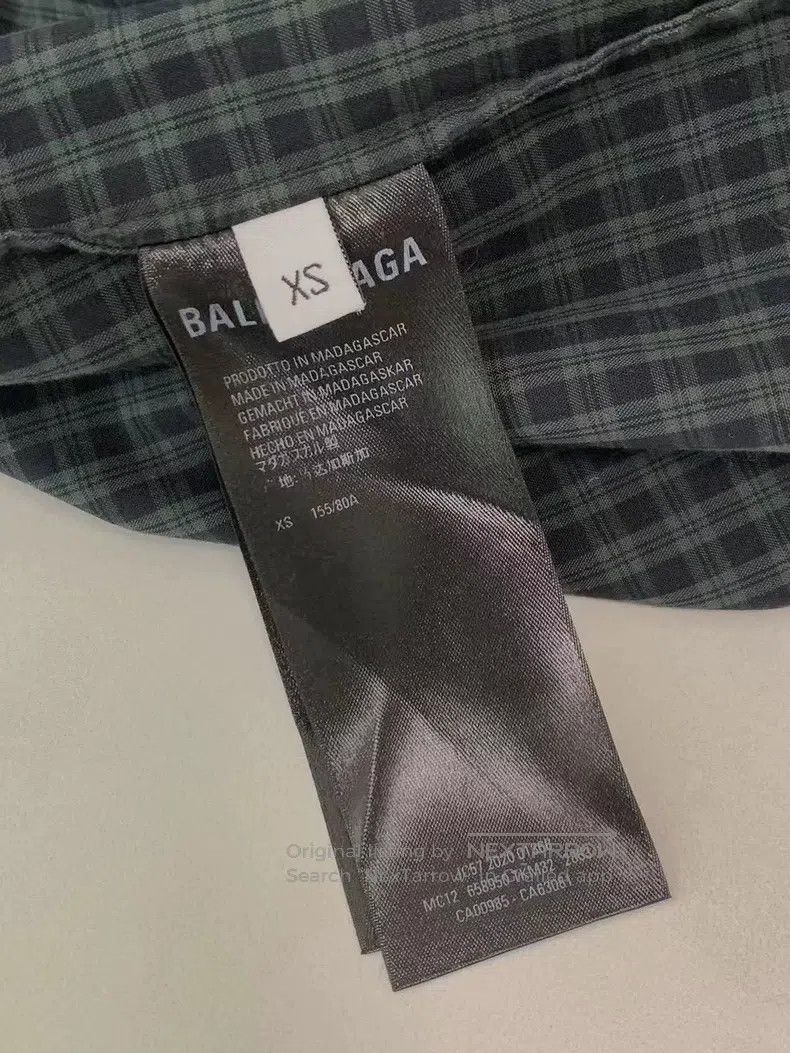 Balenciaga Balenciaga Asymmetrical Plaid Shirt, XS Size Size US XS / EU 42 / 0 - 6 Thumbnail