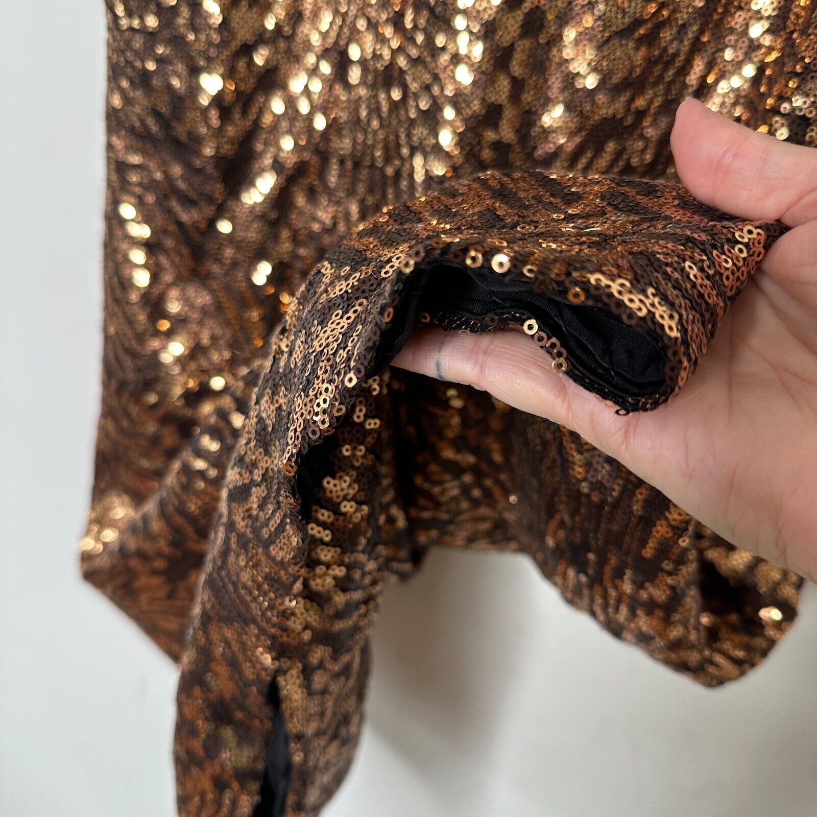 Bebe Bebe Copper Bronze Sequin Mini Dress Criss Cross Back Zip M Size M / US 6-8 / IT 42-44 - 10 Thumbnail