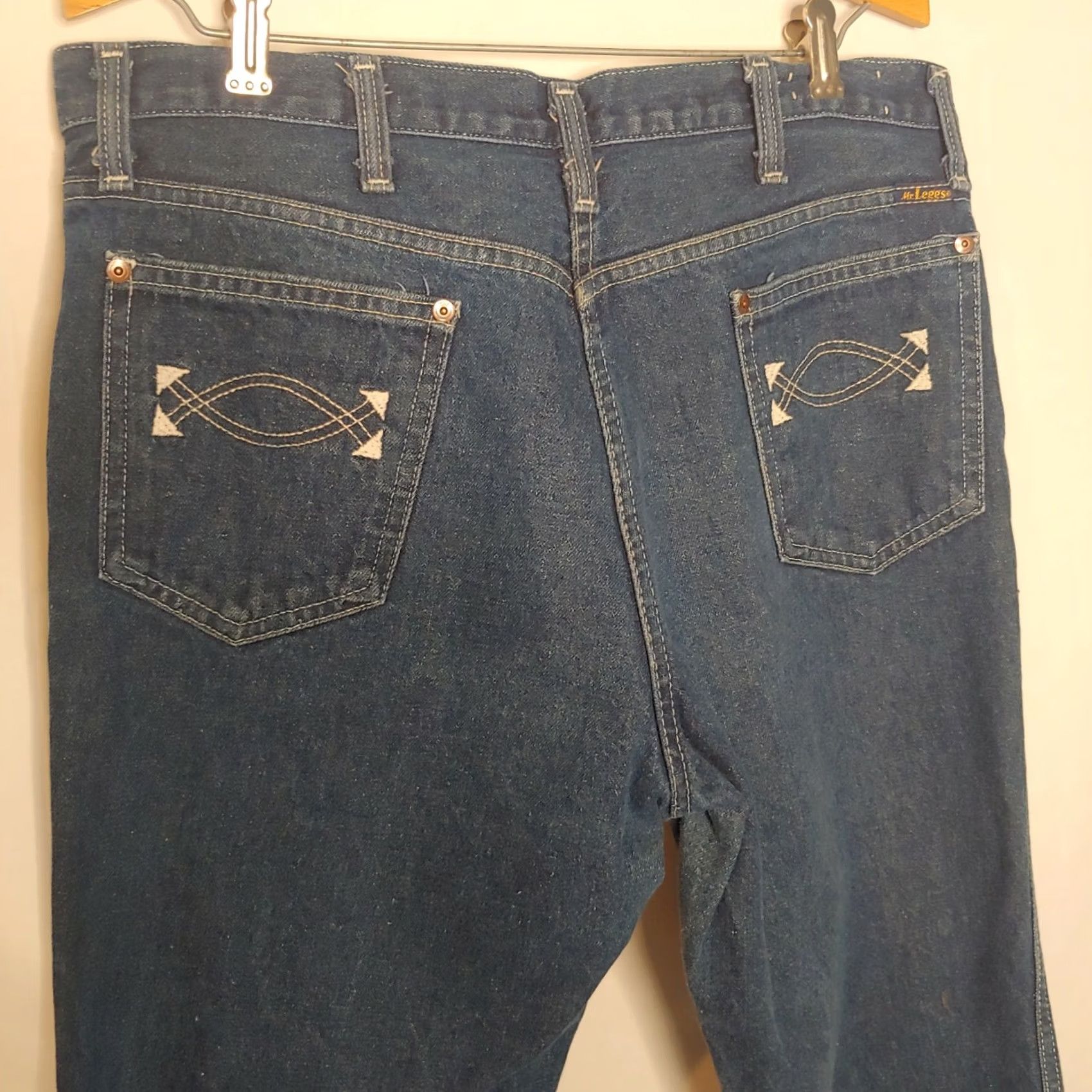 Vintage VINTAGE Mr Leggs Jeans Western Style 36x27 Denim Cotton 5-Pocket Regular Jeans Mens Boys for Adults Wearing Western Theme 1970s Dark Wash Size US 36 / EU 52 - 4 Thumbnail