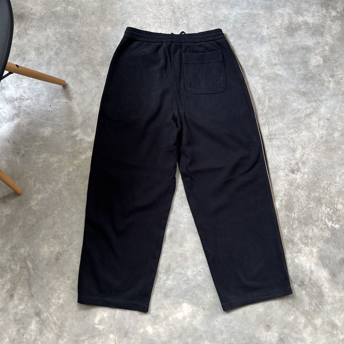 Vintage Vintage 90s Hardy Amies Sport London Sweat Baggy Pants Size US 36 / EU 52 - 2 Thumbnail