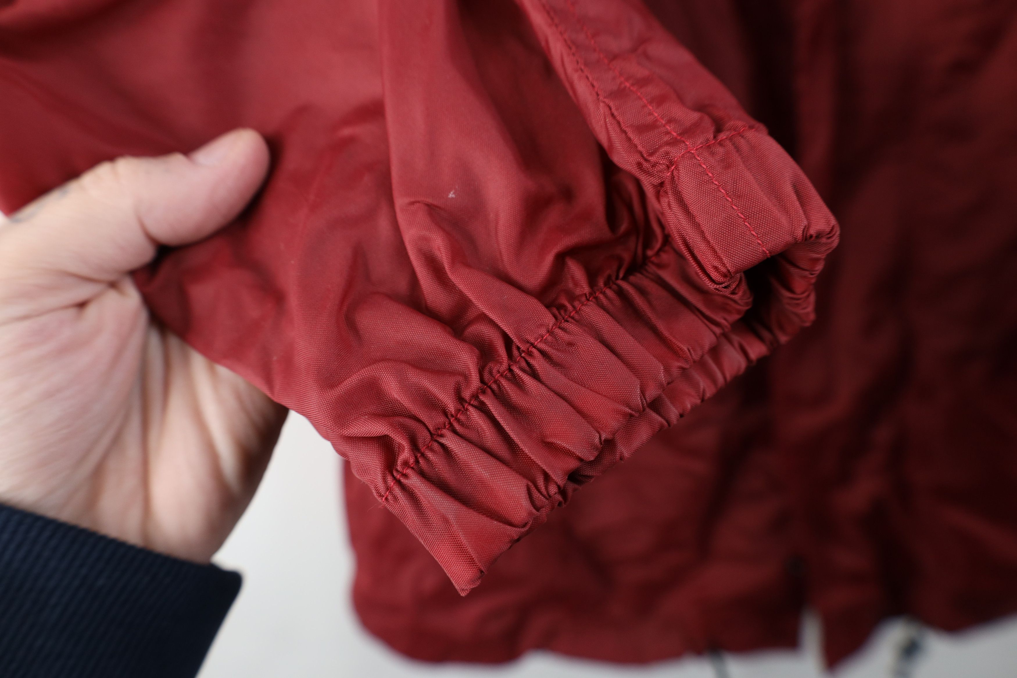 Gap Vintage 90s Gap Full Zip Hooded Windbreaker Parka Jacket Red Size US M / EU 48-50 / 2 - 7 Thumbnail