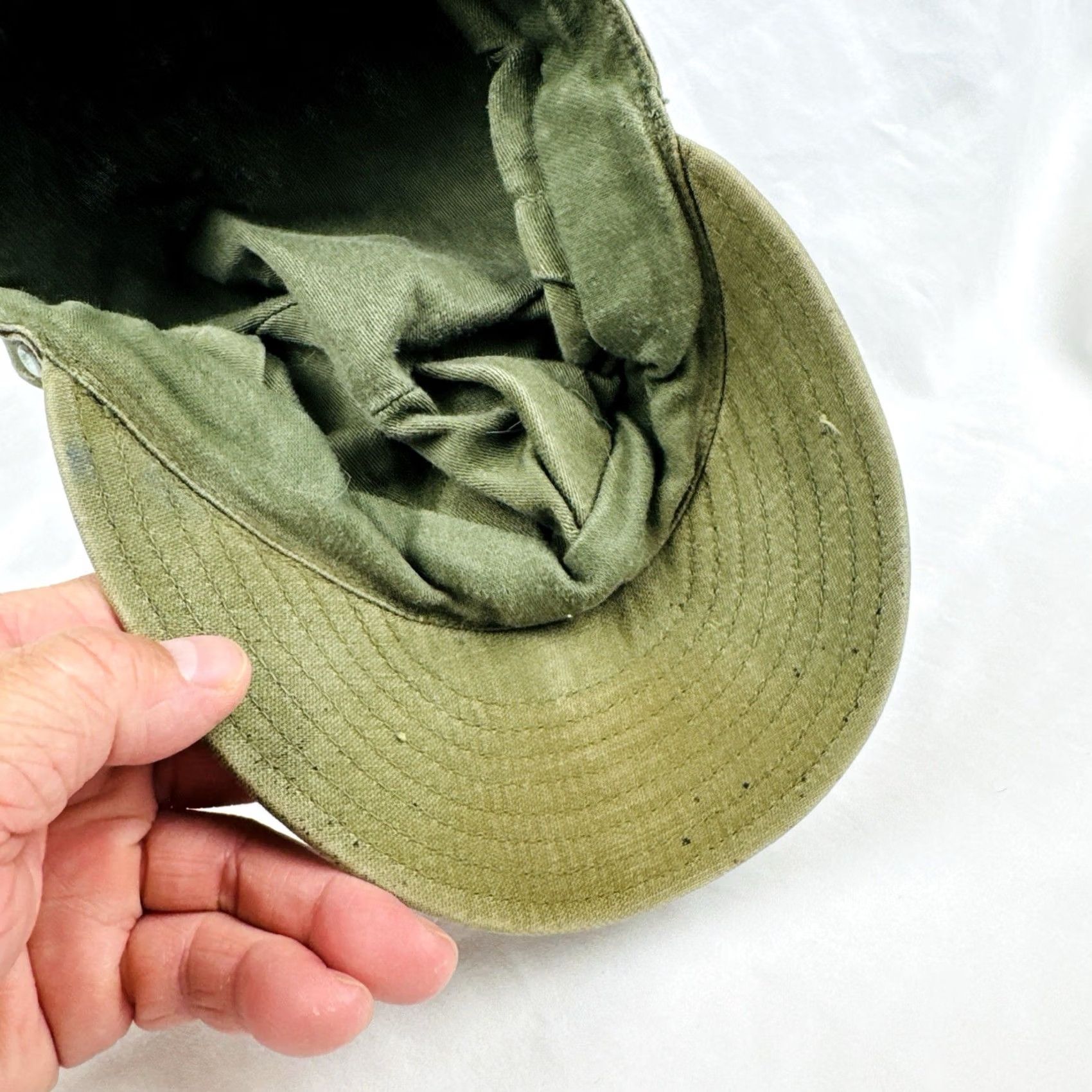 Vintage Vietnam Era OG-107 Utility Cap Shirt Mens Cap 1969 Green Cotton VW Waldman 1960s United States Green Mens Cap OG-107 Vietnam Era Original Wool? Size ONE SIZE - 6 Thumbnail