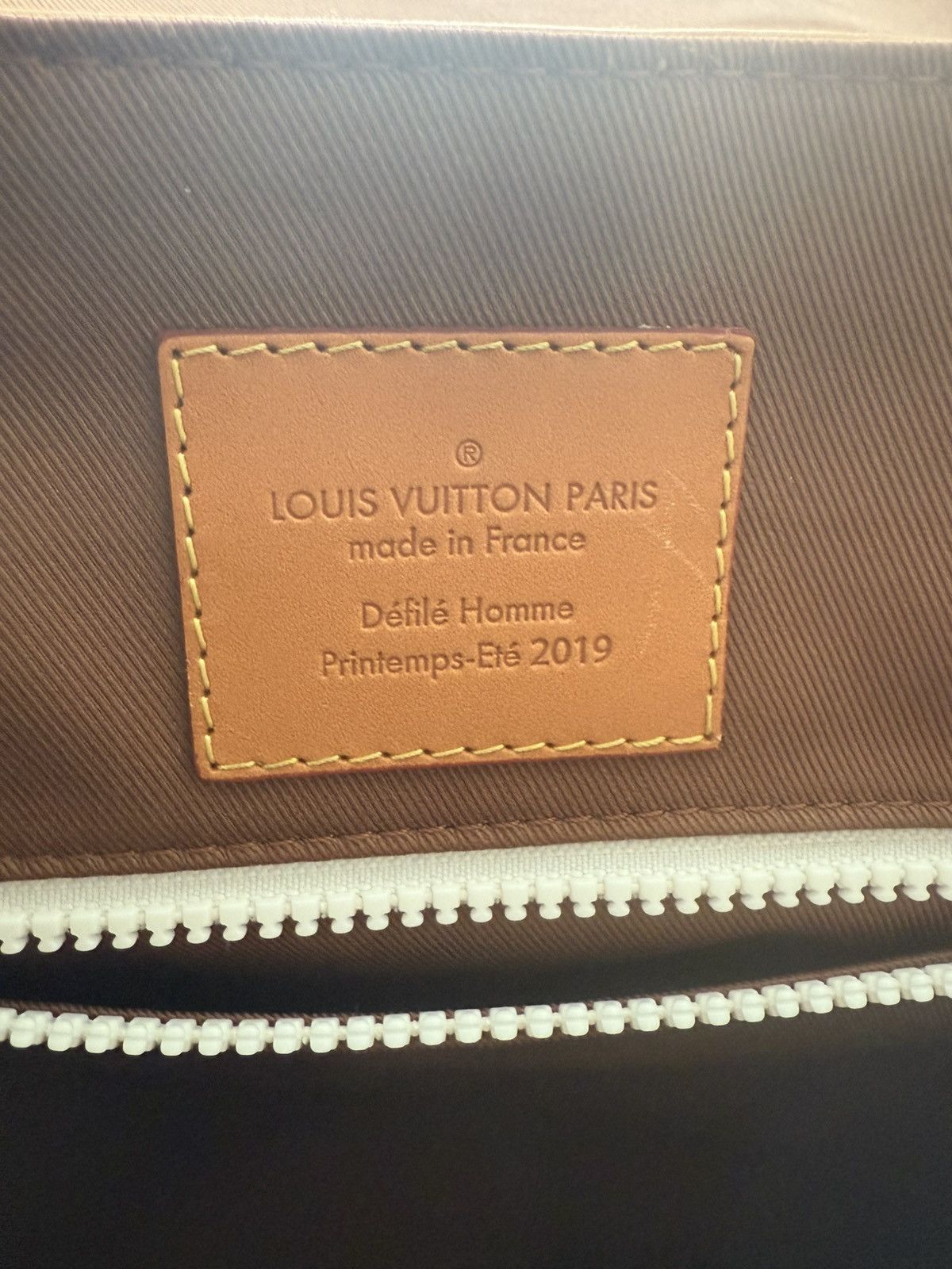 Louis Vuitton Louis Vuitton Men’s Christopher GM Tan Vachetta Leather Size ONE SIZE - 4 Thumbnail