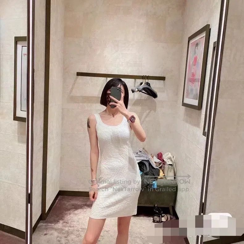 Fendi Fendi Full Logo White Dress, Slim Fit Sleeveless Style Size XS / US 0-2 / IT 36-38 - 7 Thumbnail