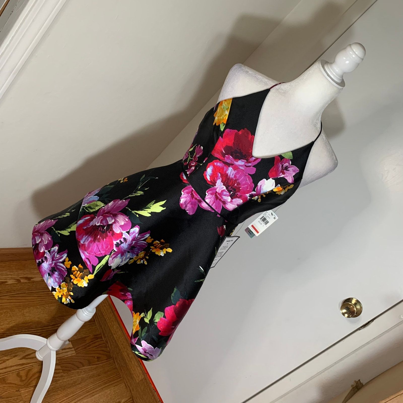 Other BCX Juniors' Asymmetrical Fit & Flare Dress Size 1 (NWT) Size XS / US 0-2 / IT 36-38 - 10 Thumbnail