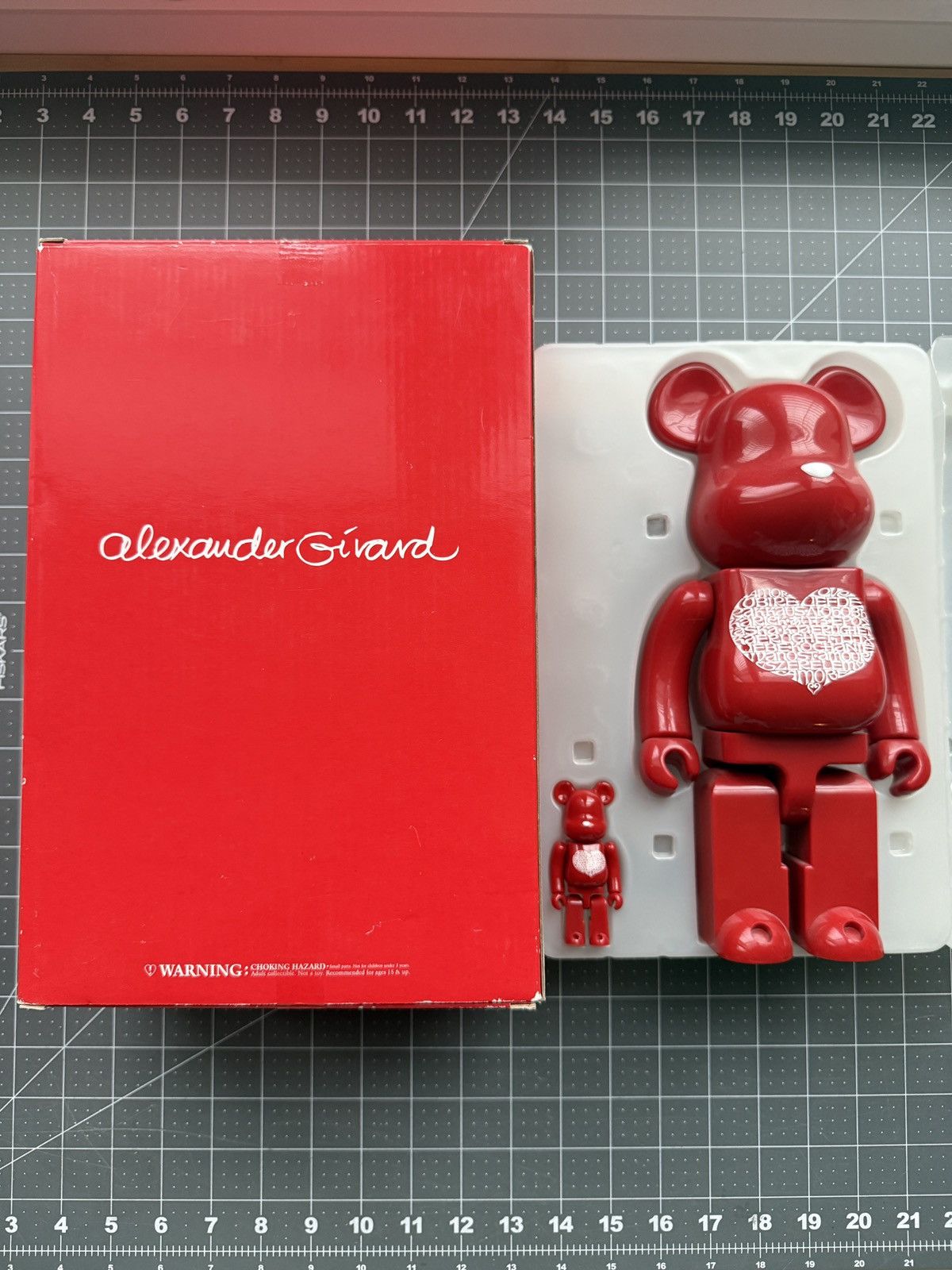 Medicom Toy BEARBRICK 400% ALEXANDER GIRARD INTERNATIONAL LOVE Size ONE SIZE - 3 Thumbnail