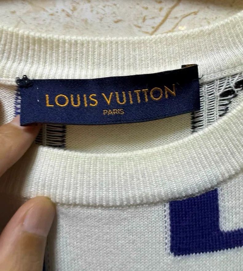Louis Vuitton Louis Vuitton Round Neck Knit Short Sleeve 2503-Nextarrow Size US M / EU 48-50 / 2 - 2 Thumbnail