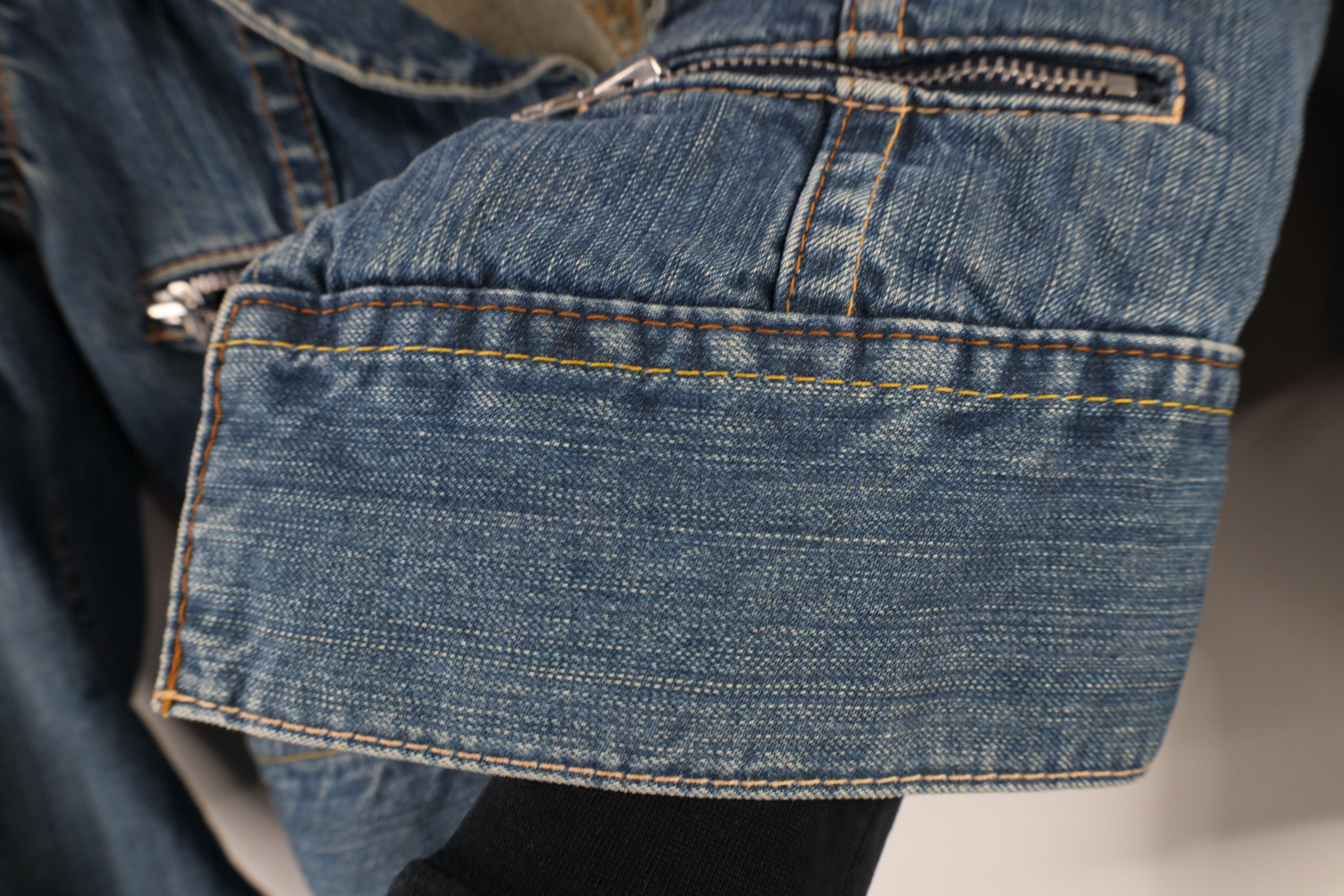 Levi's × Vintage Vintage Y2K Levis Zippered Denim Jean Trucker Jacket Size S / US 4 / IT 40 - 9 Thumbnail