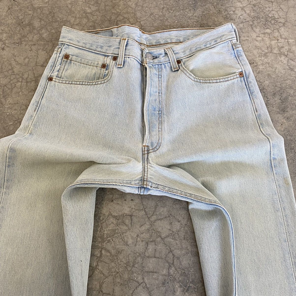 Levi's Vintage 90’s Levis 501 Light Blue Jeans Size US 31 - 13 Thumbnail