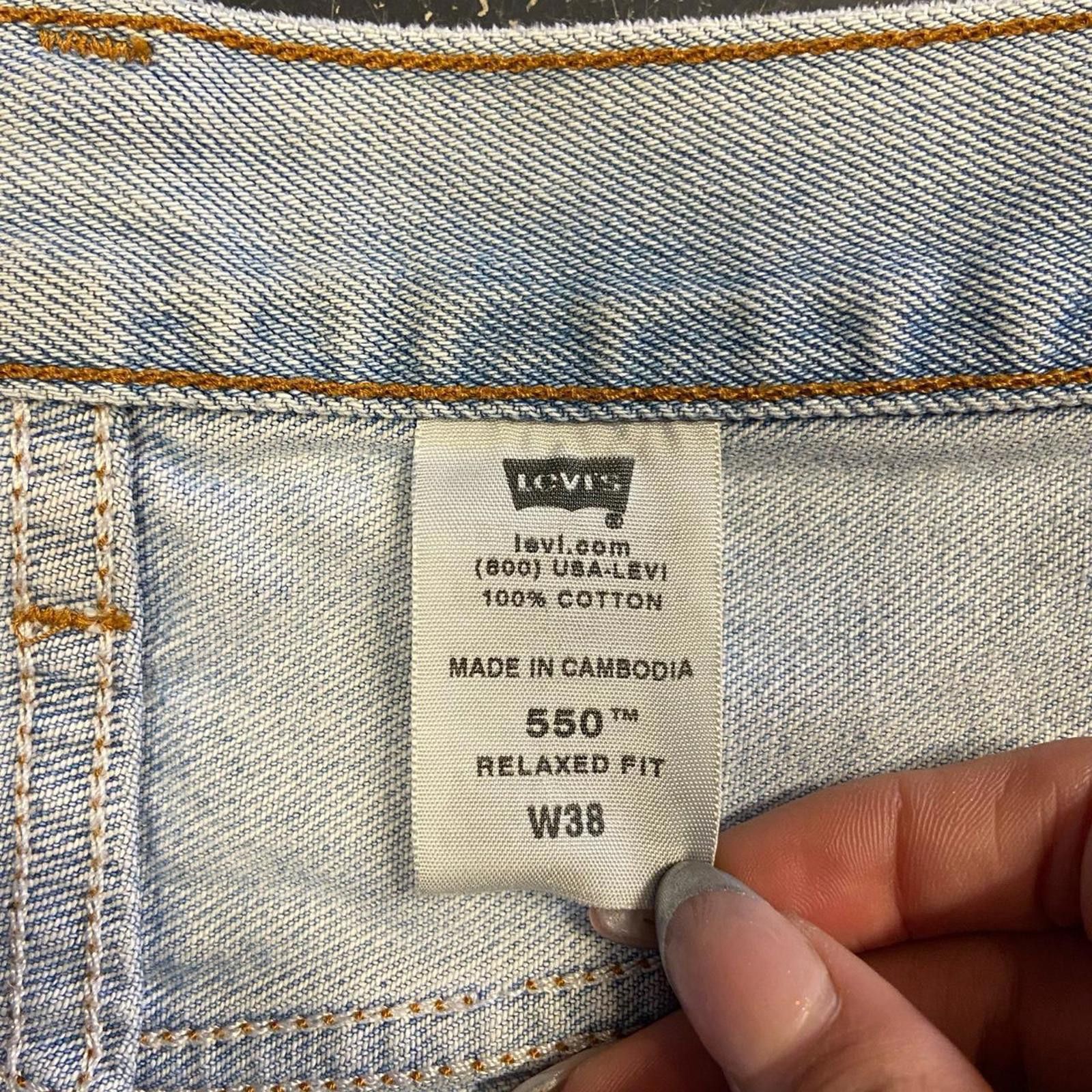 Levi's Vintage Light Wash Levi 550 Jorts Size US 38 / EU 54 - 5 Thumbnail