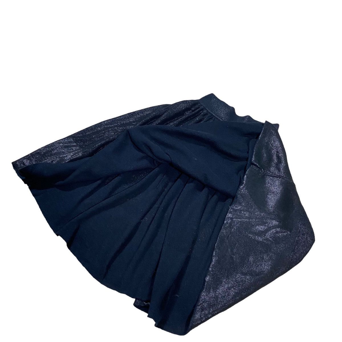 Chanel × Vintage Vintage Chanel Black Coated Skirt Size 24" / US 00 / IT 34 - 8 Thumbnail