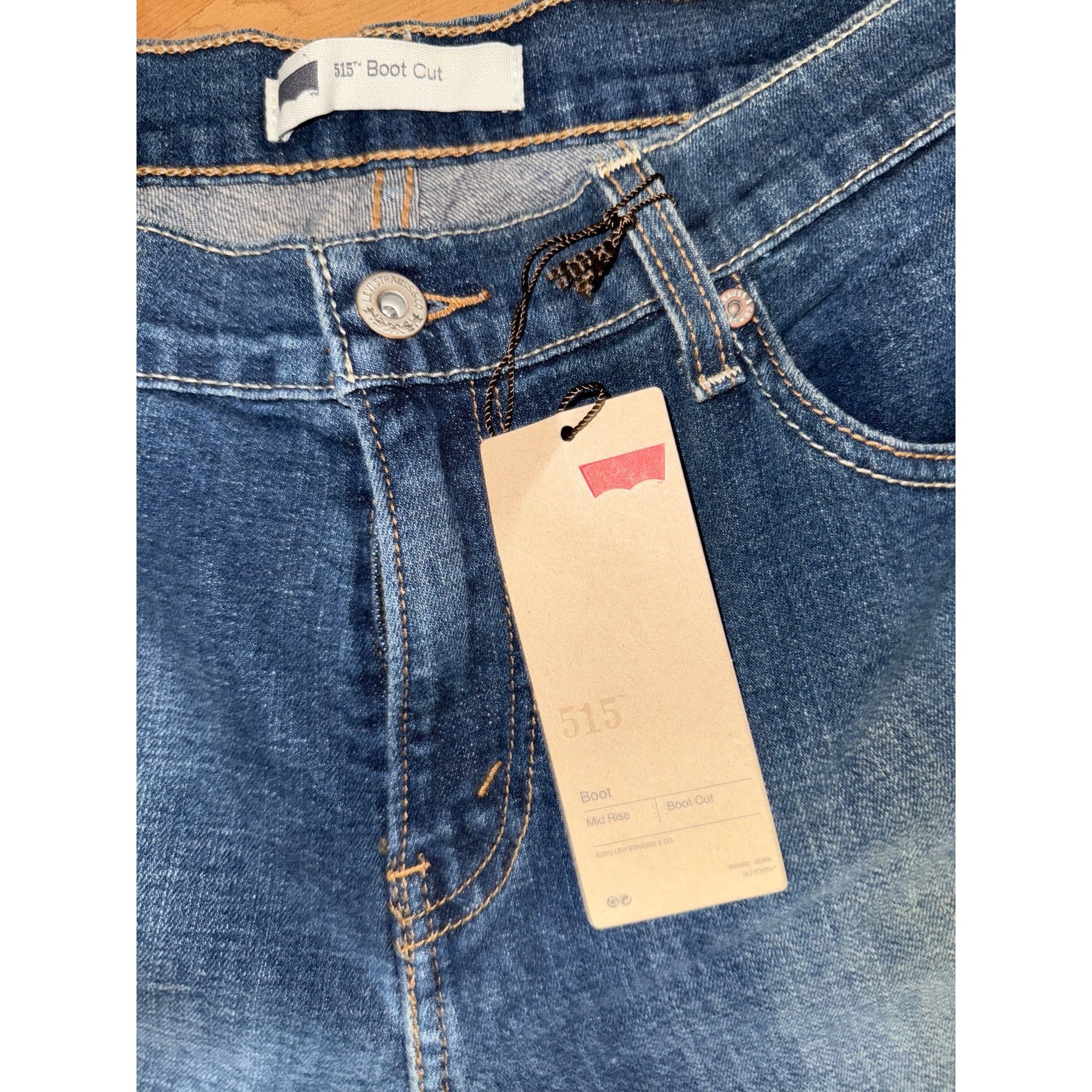 Levi's Levi's Women's 515 Classic Boot Cut Mid Rise Blue Jeans Size 32" / US 10 / IT 46 - 9 Thumbnail
