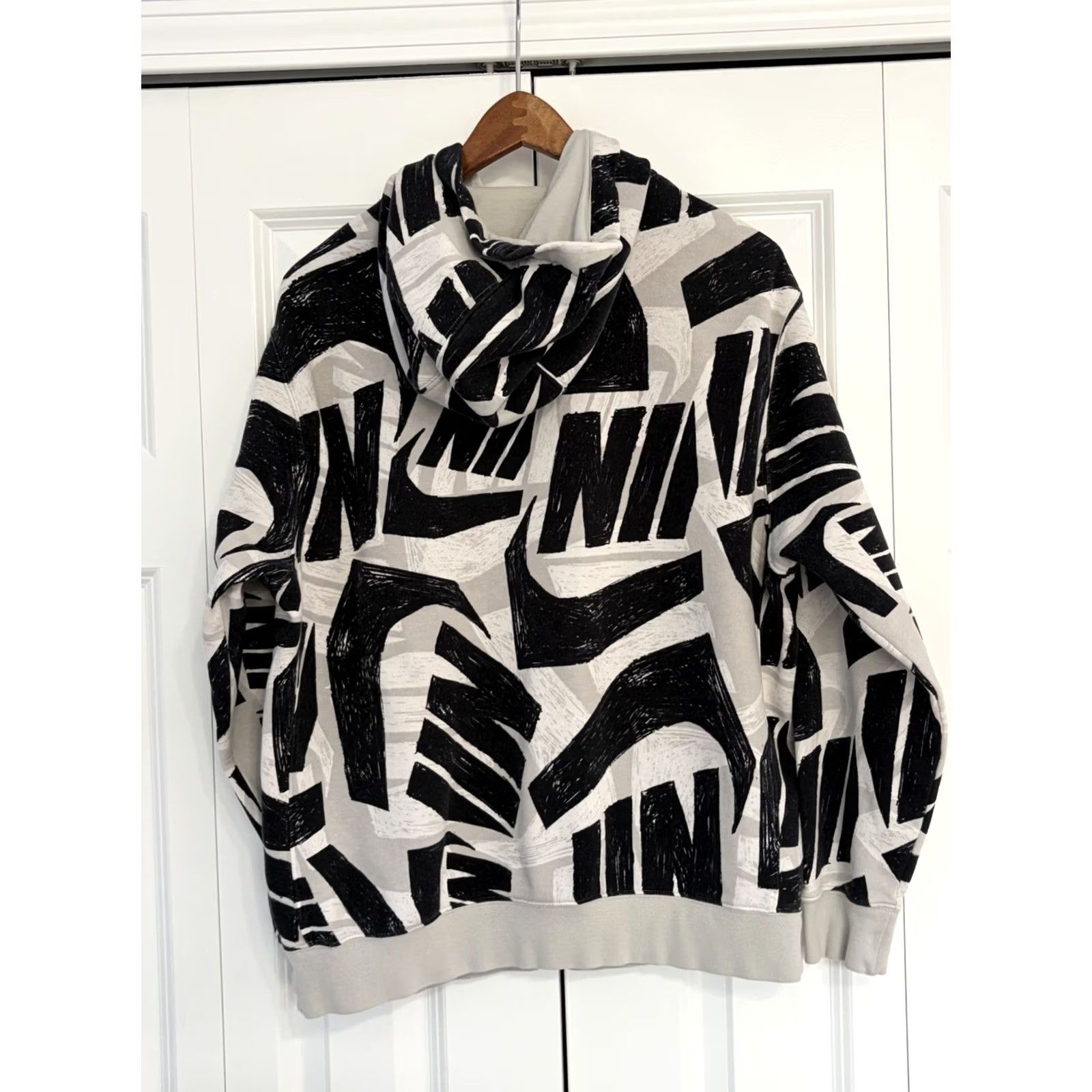 Nike Nike Men's Hoodie Pullover Fleece Hooded size Medium Beige White Graphic Print Logo Size US M / EU 48-50 / 2 - 2 Thumbnail