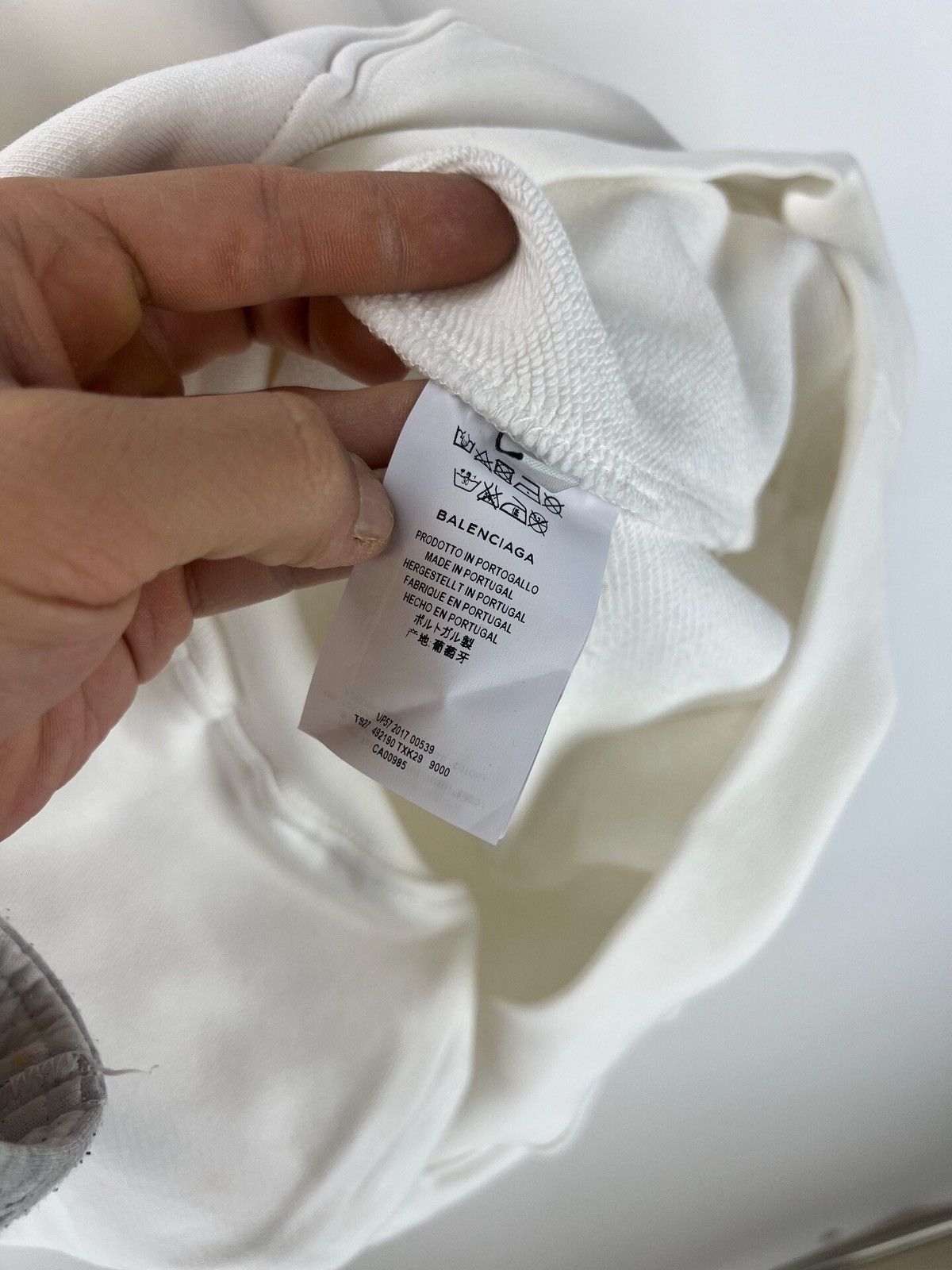 Balenciaga Balenciaga Logo Hoodie 'White' Size US M / EU 48-50 / 2 - 5 Thumbnail