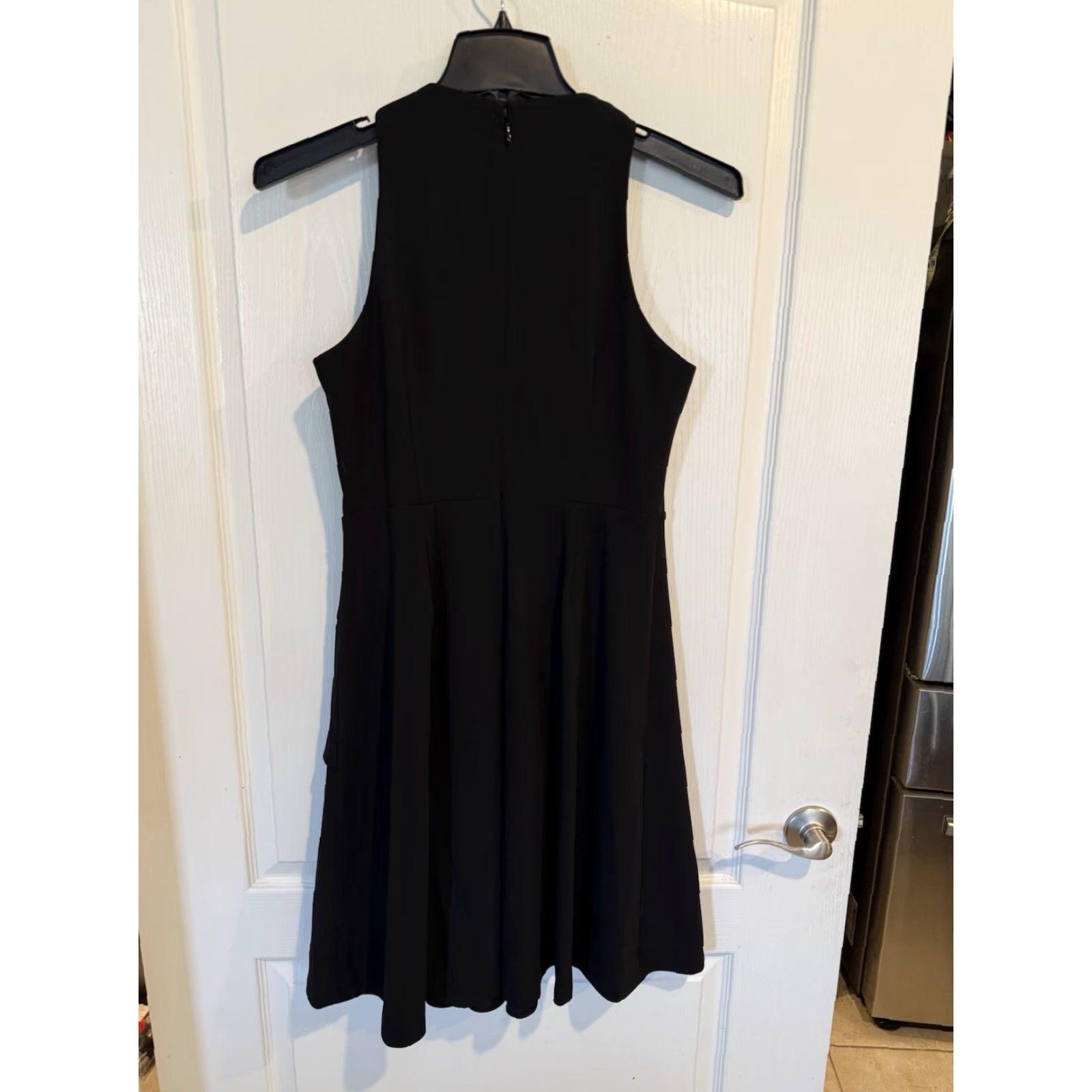 Calvin Klein Calvin Klein Dress Cocktail Midi Sleeveless Flounce Hem Black 8 New w Tags Women Size M / US 6-8 / IT 42-44 - 4 Thumbnail