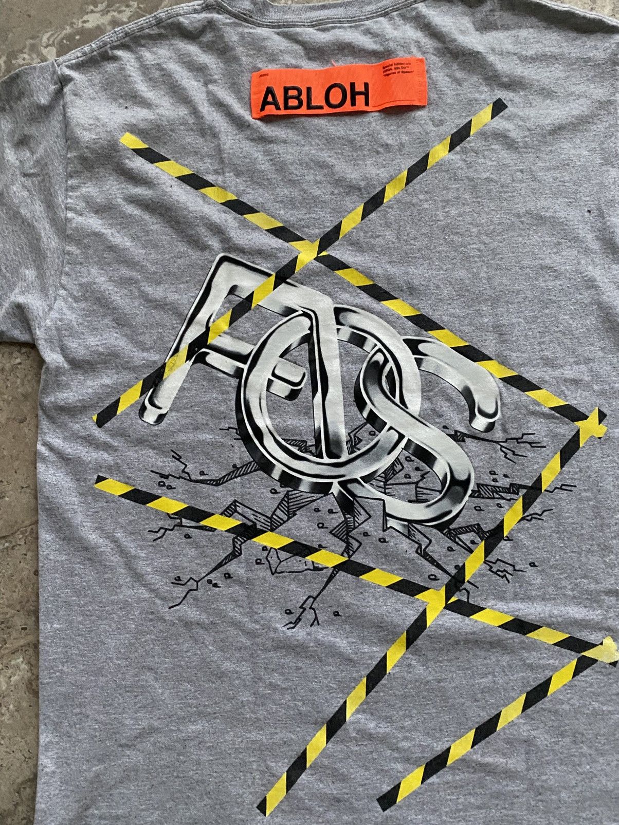 Champion × Off-White × Virgil Abloh Off White x Virgil MCA Figures of Speech x Champion Size US M / EU 48-50 / 2 - 11 Thumbnail