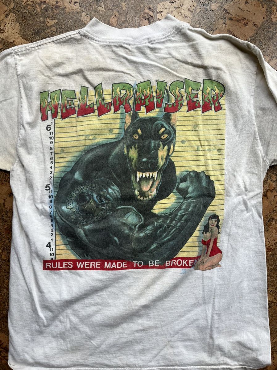 image of Crazy Shirts x Movie Vintage Authentic Muscle Designs Hellraiser Insane Grafic in White (Size Large