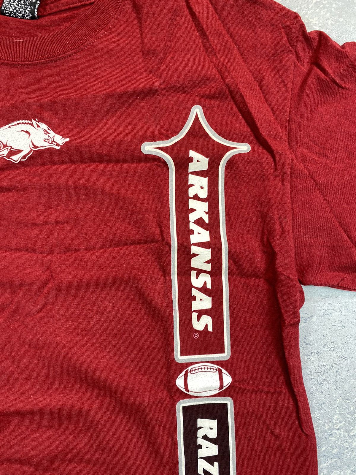 NFL × Vintage Vintage Arkansas Razorbacks Men’s T-shirt Size Medium Size US M / EU 48-50 / 2 - 4 Thumbnail
