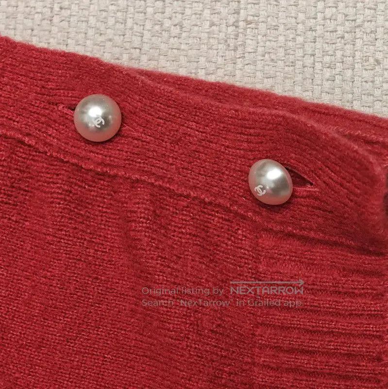 Chanel Chanel Short Sleeve Cashmere Sweater in Watermelon . Size S / US 4 / IT 40 - 4 Thumbnail
