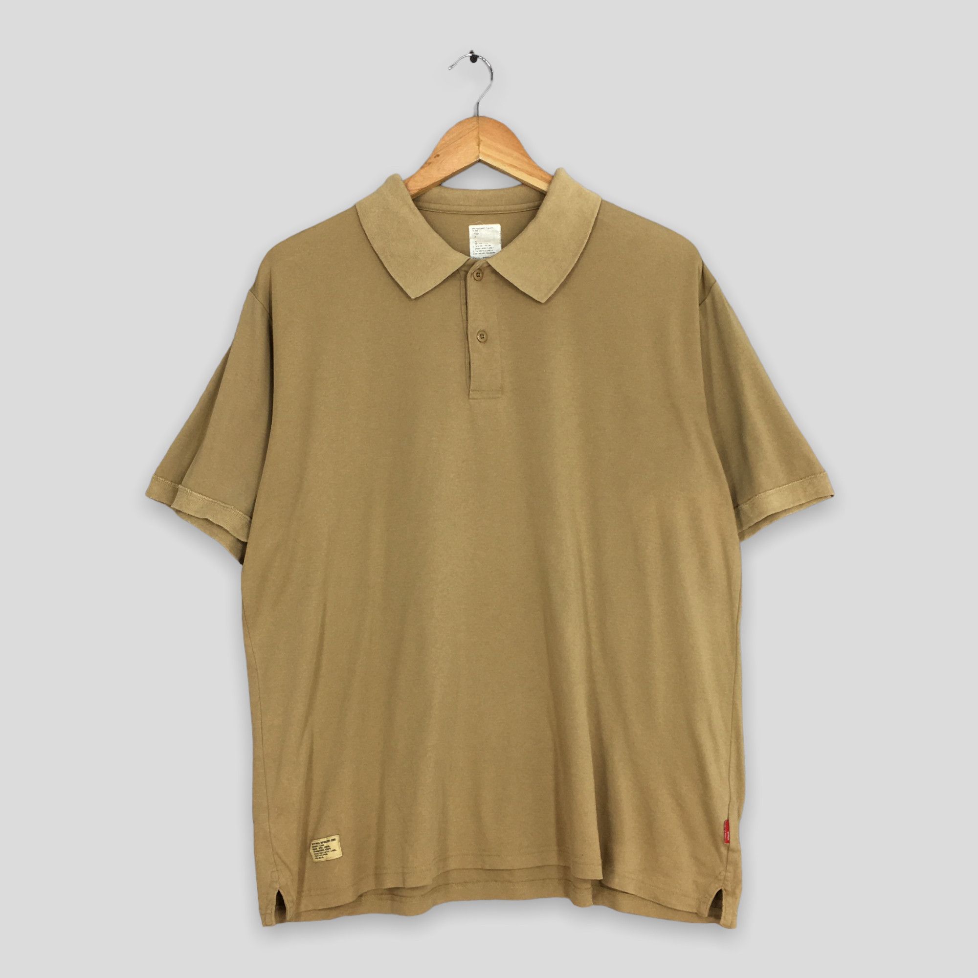 Wtaps Vintage Wtaps Japan Plain Khaki Polos Shirt Large Size US L / EU 52-54 / 3 - 1 Thumbnail