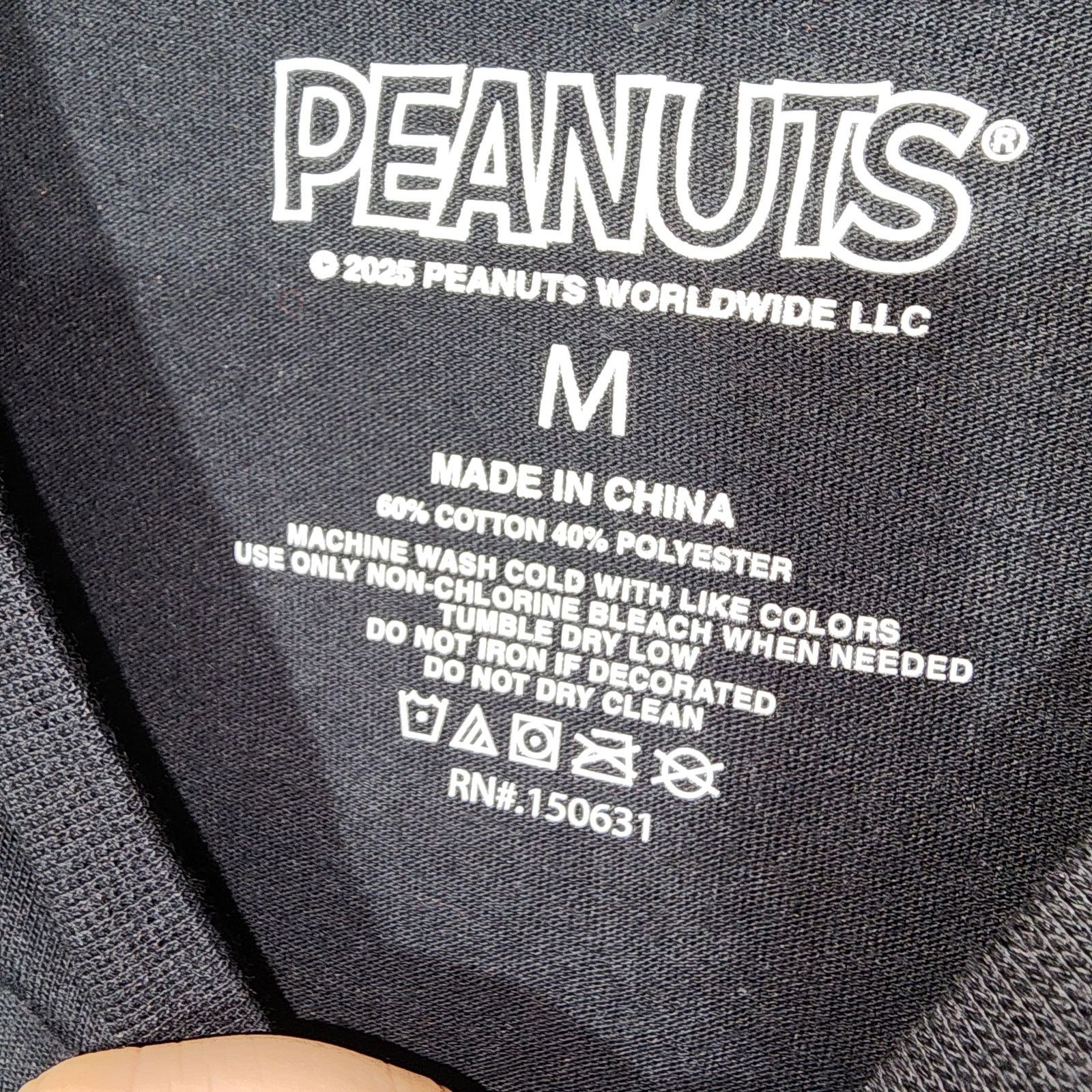 Peanuts Snoopy ''Peanuts racing 1950'' men's black shirt medium Size US M / EU 48-50 / 2 - 5 Thumbnail